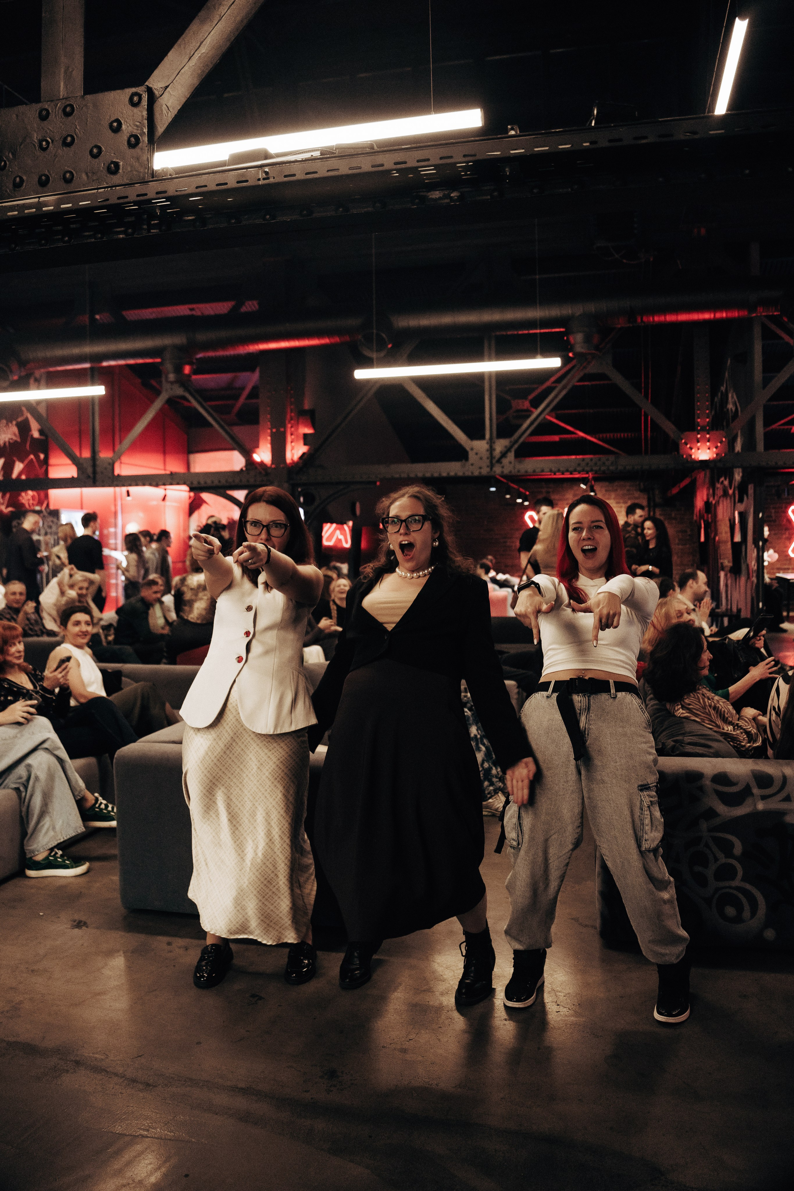 Репортажная съёмка на дне рождения школы ораторского мастерства «ОЕ Оратор». Профессиональный фотограф в Санкт-Петербурге Александр Волосенцев