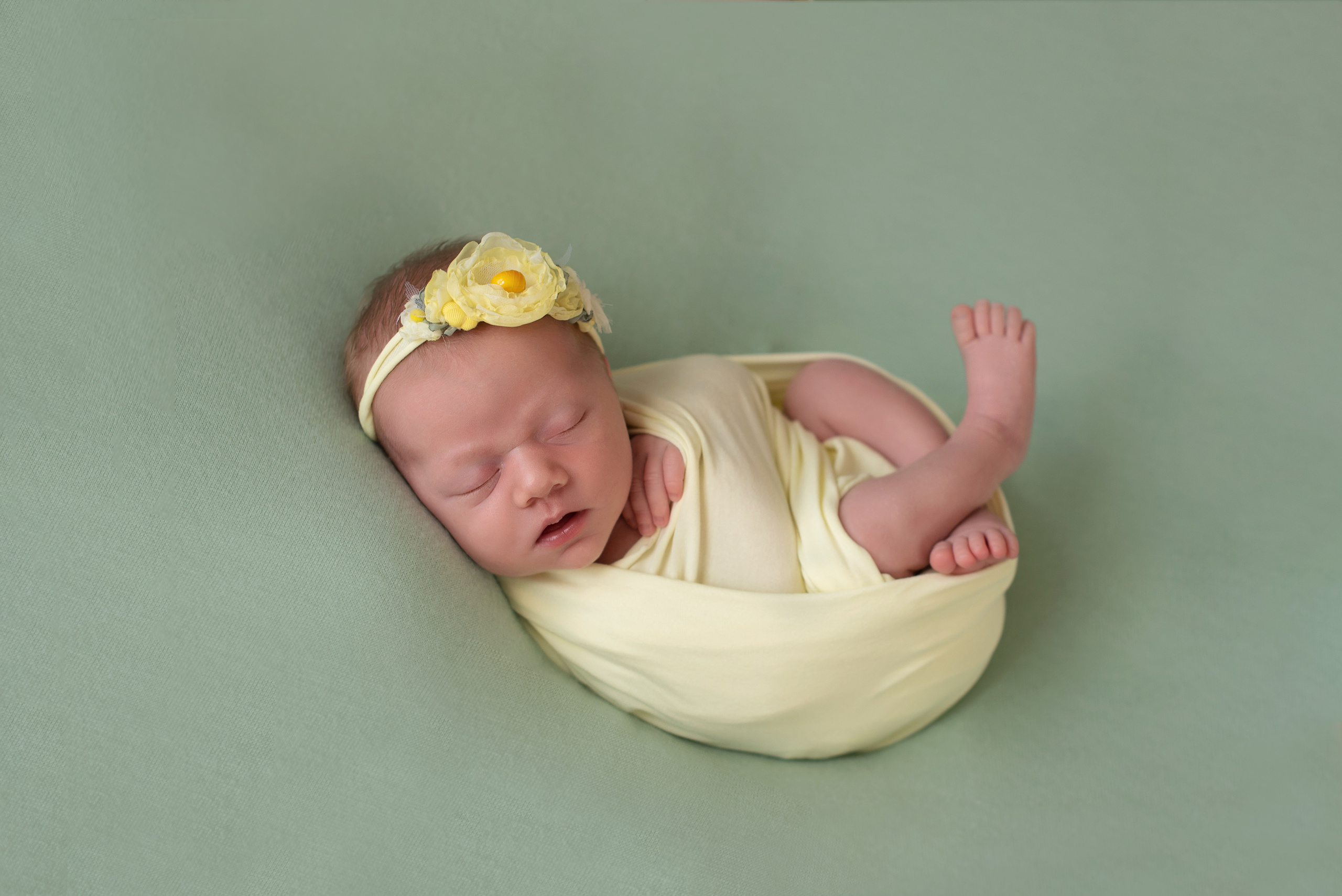 Фотосъемка новорожденных (ньюборн) детей в г. Ярославль и Ярославская. Профессиональный фотограф Елена Красилина г.Ярославль, г. Рыбинск