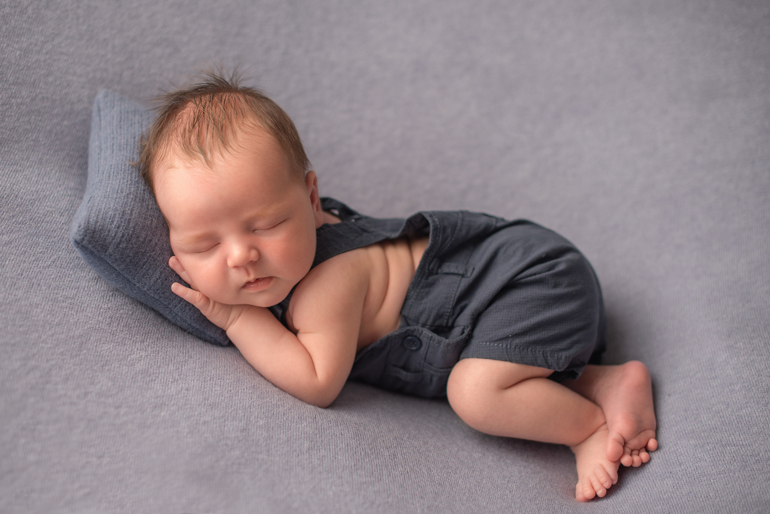 Фотосъемка новорожденных (ньюборн) детей в г. Ярославль и Ярославская. Профессиональный фотограф Елена Красилина г.Ярославль, г. Рыбинск