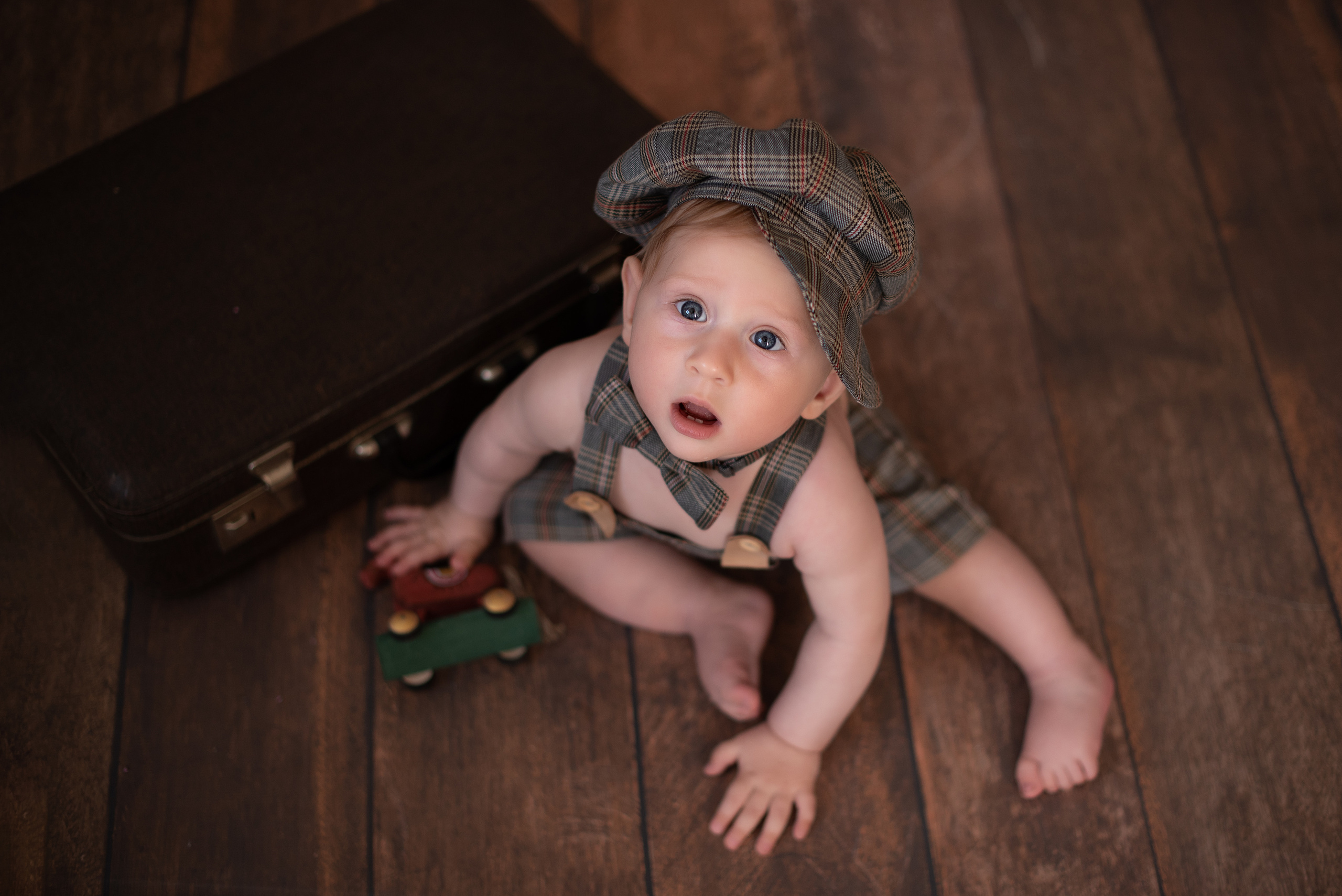 Фотосессия детей до года, детская фотосессия в г. Ярославле и Ярославс. Профессиональный фотограф Елена Красилина г.Ярославль, г. Рыбинск