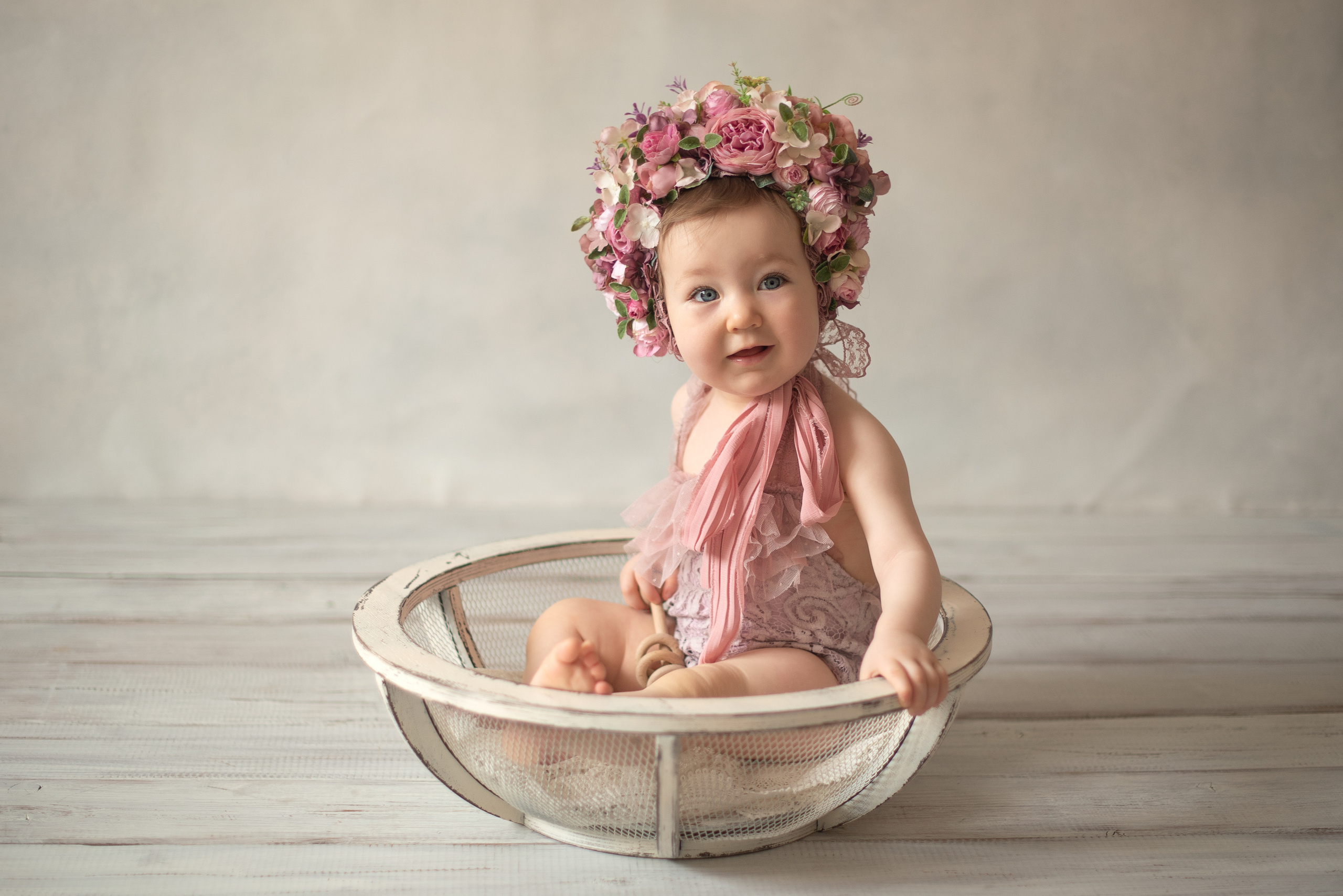 Фотосессия детей до года, детская фотосессия в г. Ярославле и Ярославс. Профессиональный фотограф Елена Красилина г.Ярославль, г. Рыбинск