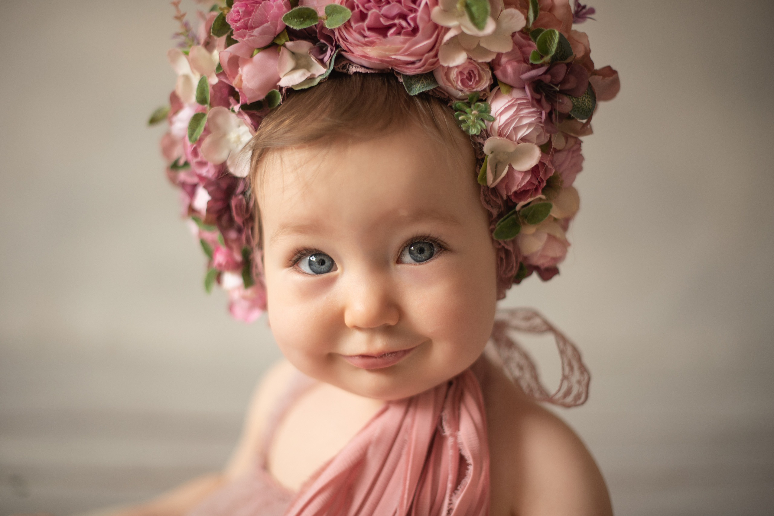 Фотосессия детей до года, детская фотосессия в г. Ярославле и Ярославс. Профессиональный фотограф Елена Красилина г.Ярославль, г. Рыбинск