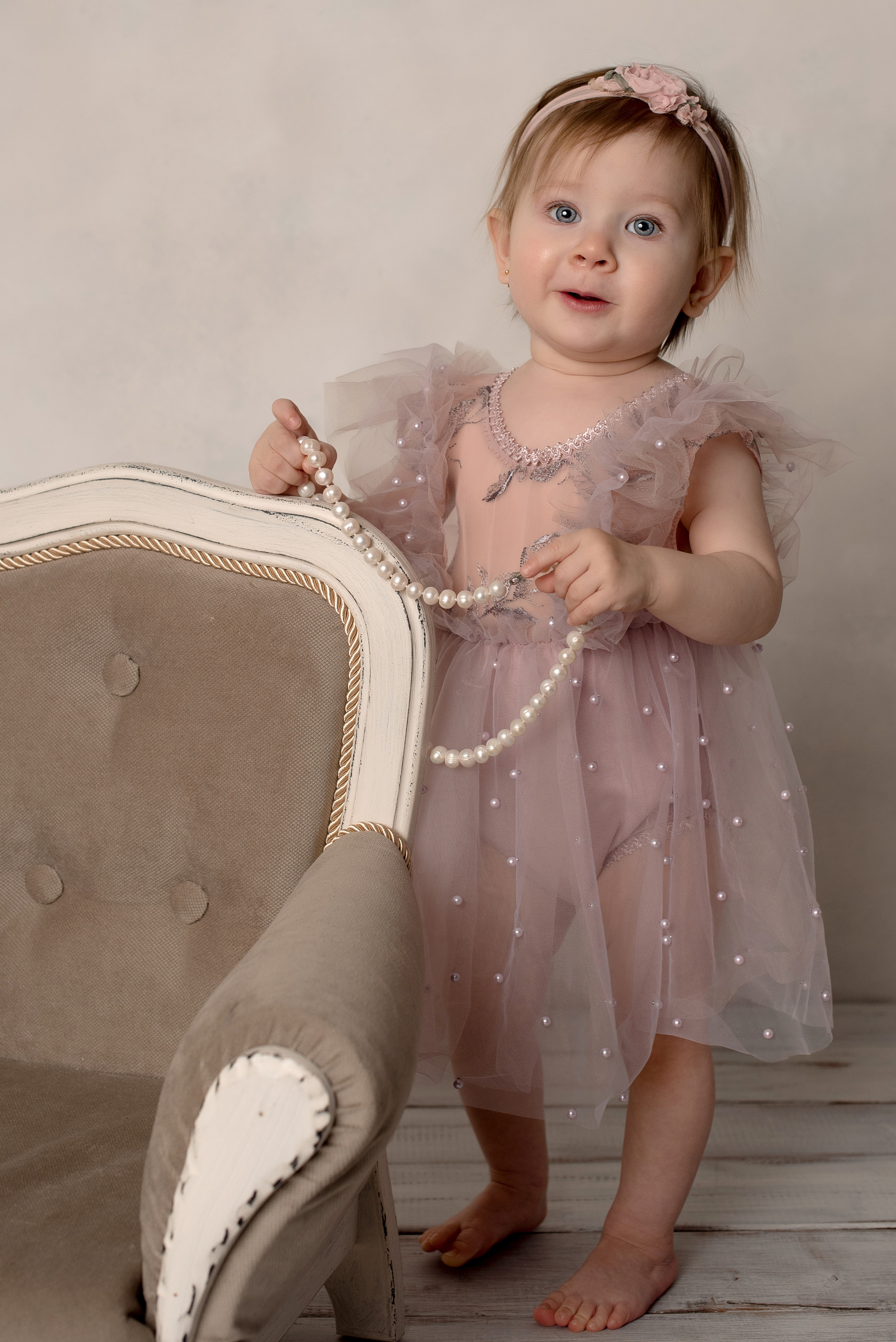 Фотосессия детей до года, детская фотосессия в г. Ярославле и Ярославс. Профессиональный фотограф Елена Красилина г.Ярославль, г. Рыбинск