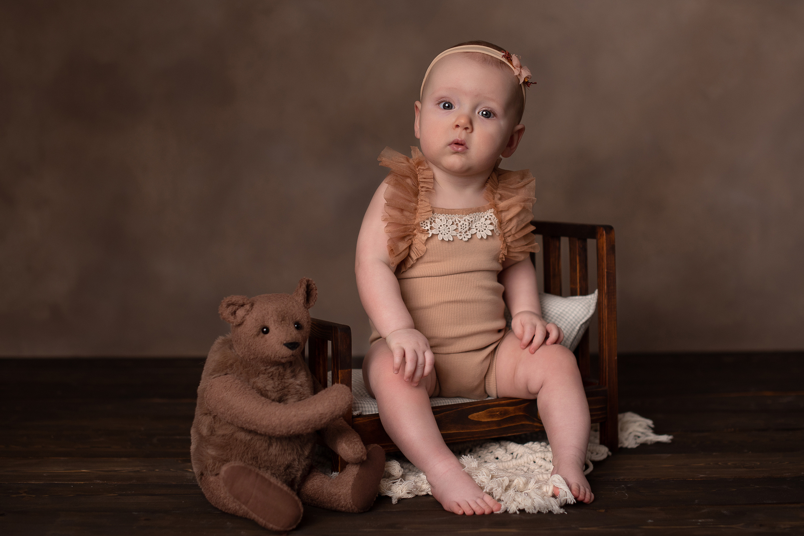 Фотосессия детей до года, детская фотосессия в г. Ярославле и Ярославс. Профессиональный фотограф Елена Красилина г.Ярославль, г. Рыбинск