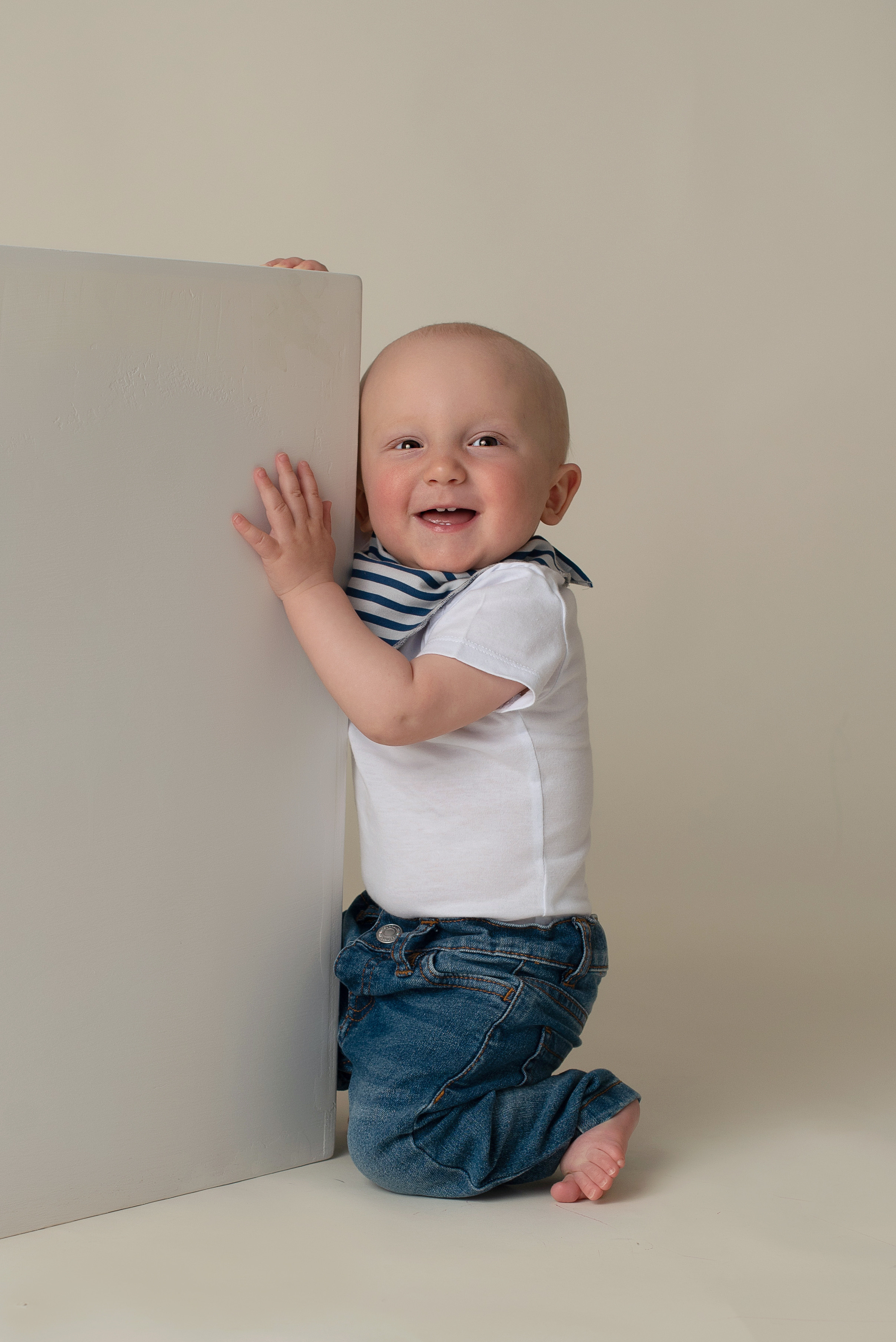 Фотосессия детей до года, детская фотосессия в г. Ярославле и Ярославс. Профессиональный фотограф Елена Красилина г.Ярославль, г. Рыбинск