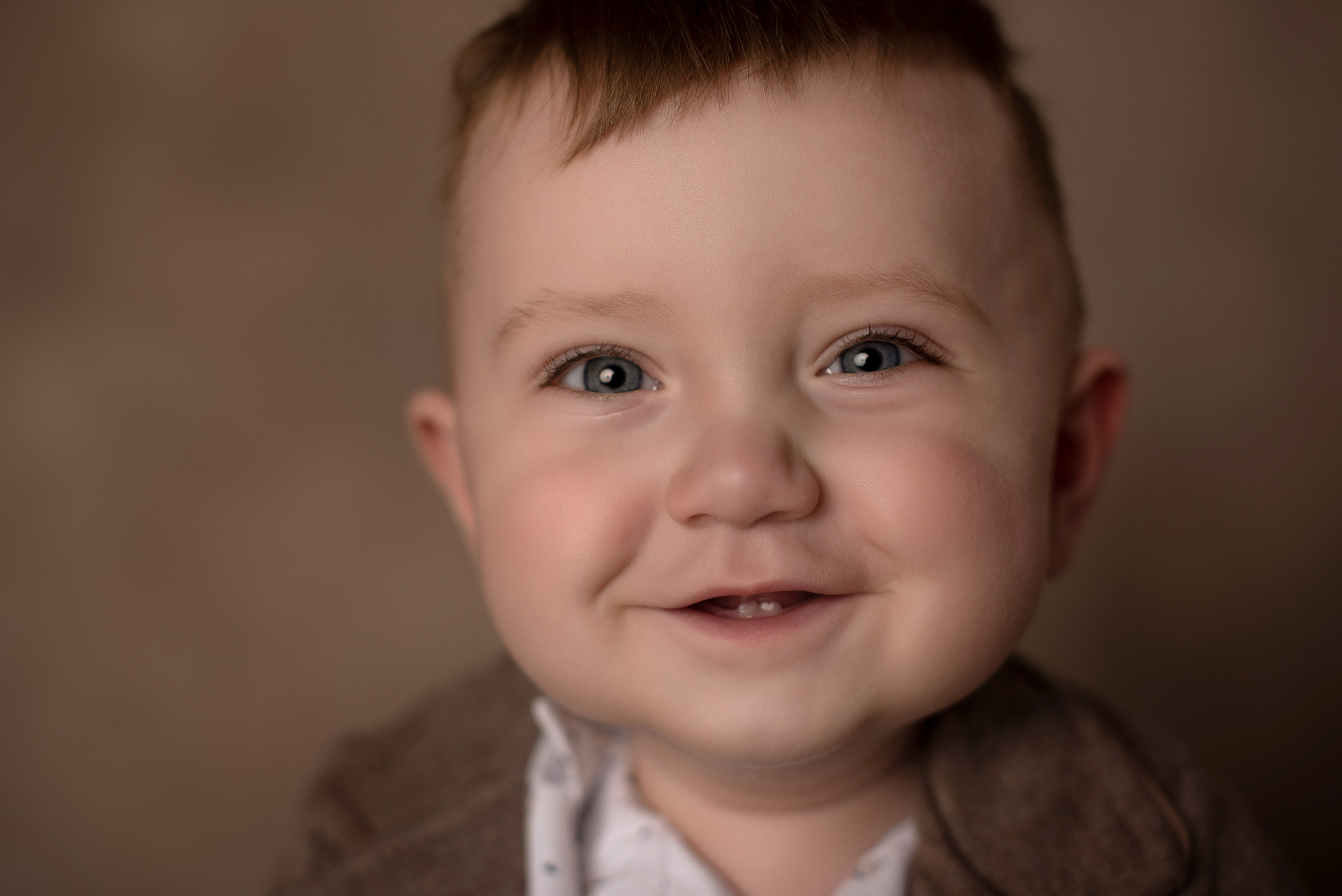 Фотосессия детей до года, детская фотосессия в г. Ярославле и Ярославс. Профессиональный фотограф Елена Красилина г.Ярославль, г. Рыбинск