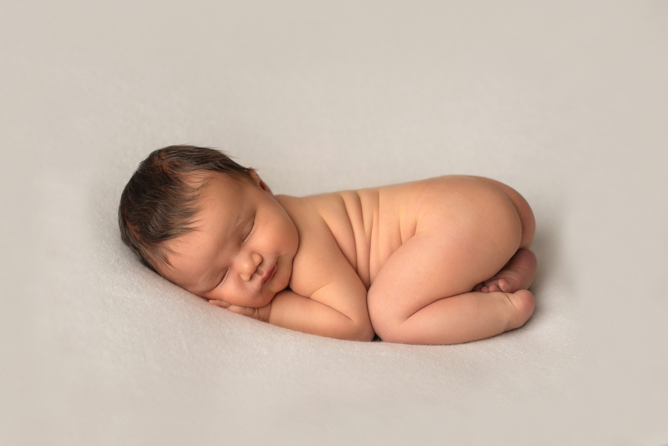 Фотосъемка новорожденных (ньюборн) детей в г. Ярославль и Ярославская. Профессиональный фотограф Елена Красилина г.Ярославль, г. Рыбинск