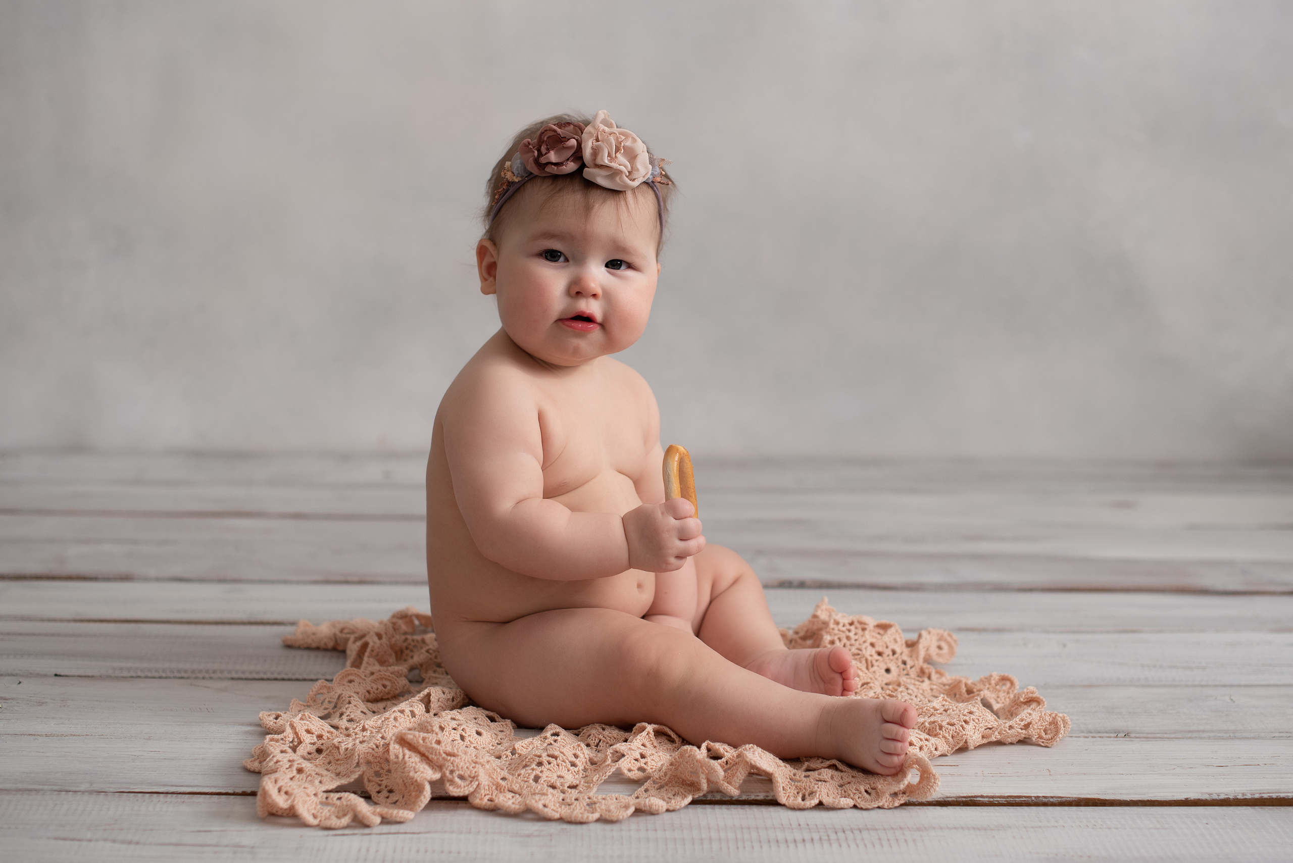 Фотосессия детей до года, детская фотосессия в г. Ярославле и Ярославс. Профессиональный фотограф Елена Красилина г.Ярославль, г. Рыбинск