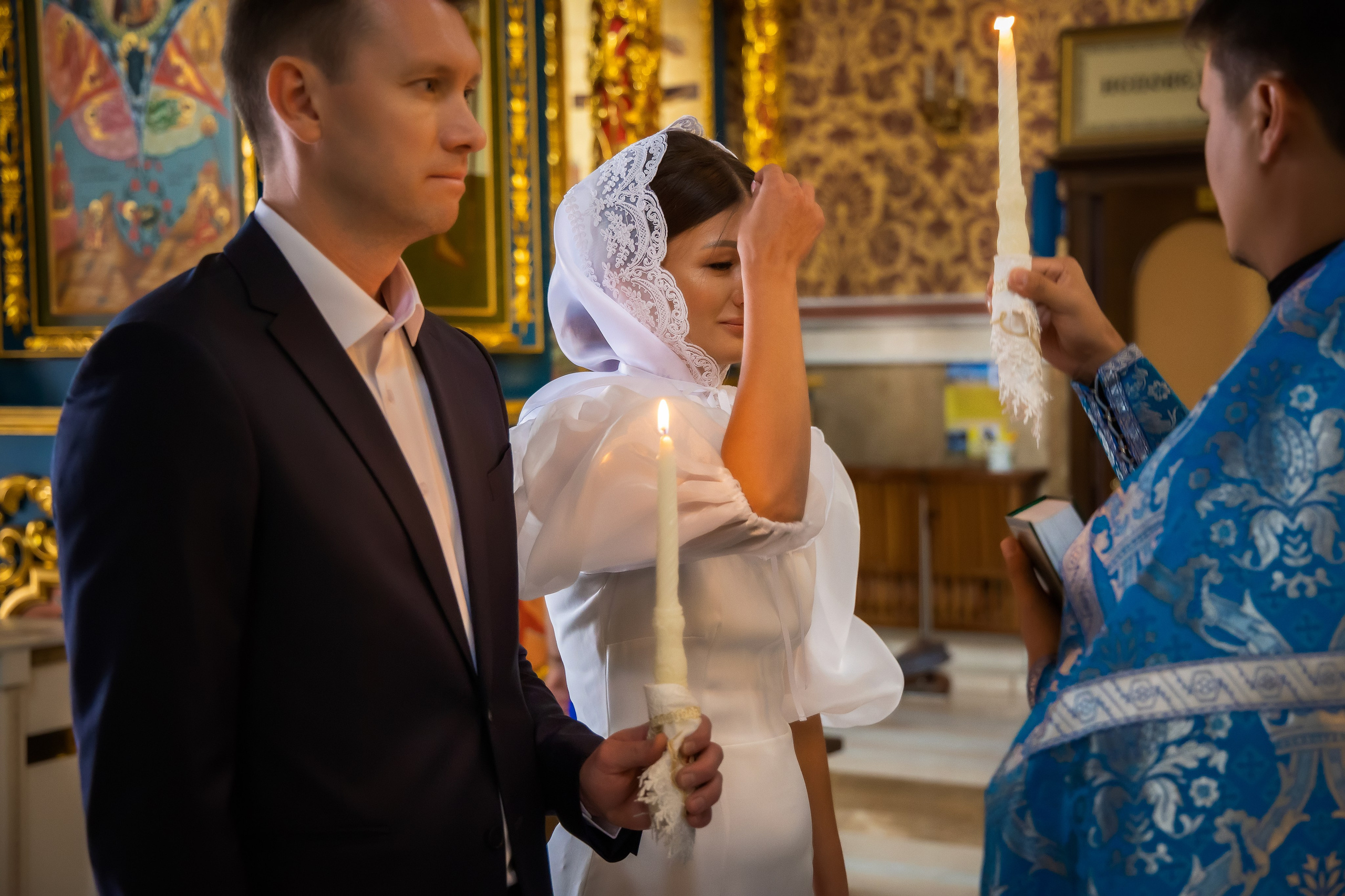 В Храме. Семейный и Свадебный фотограф в Астане Александр Астапов