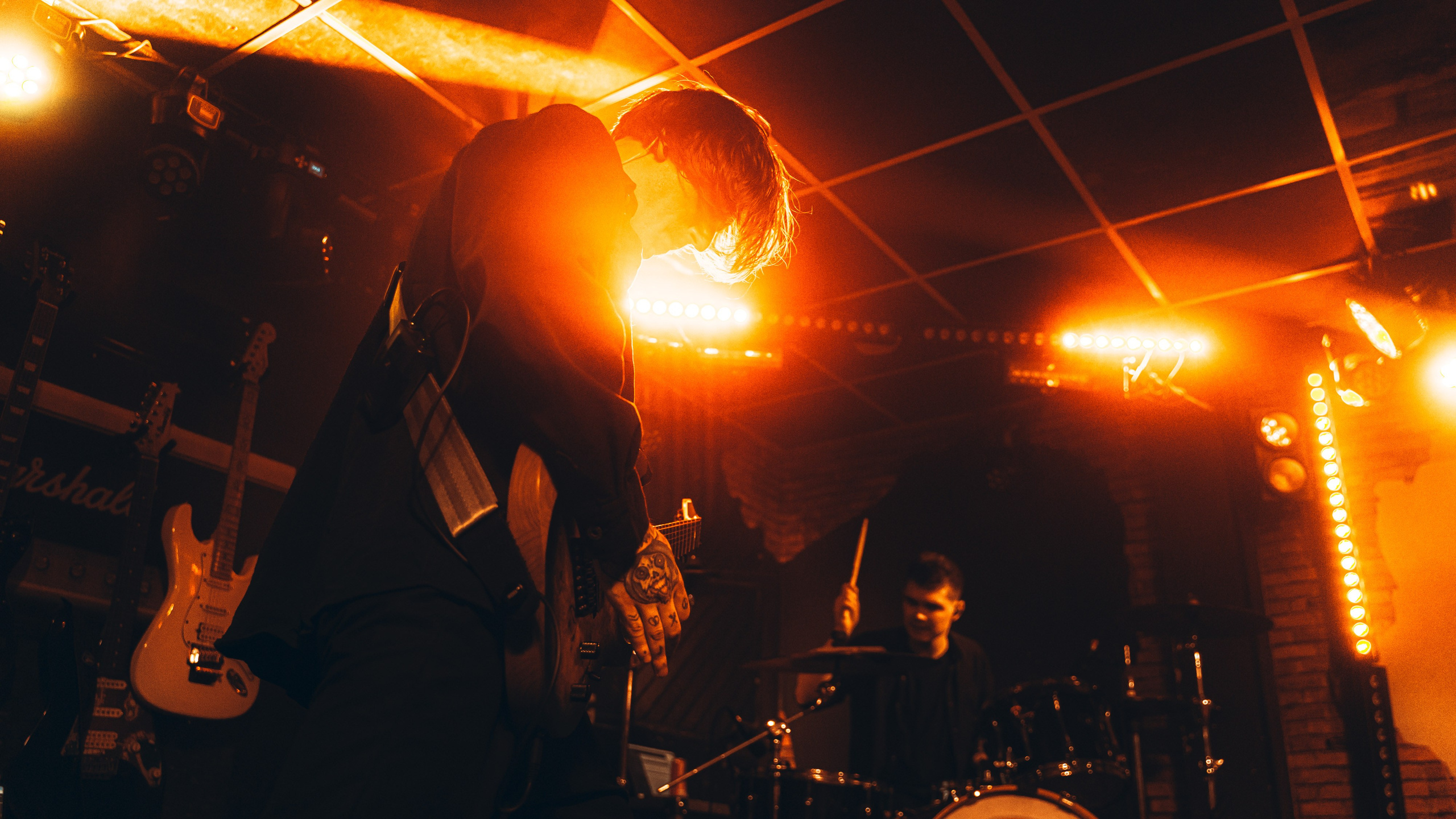 MOLODOST VNUTRI. Lebeduff