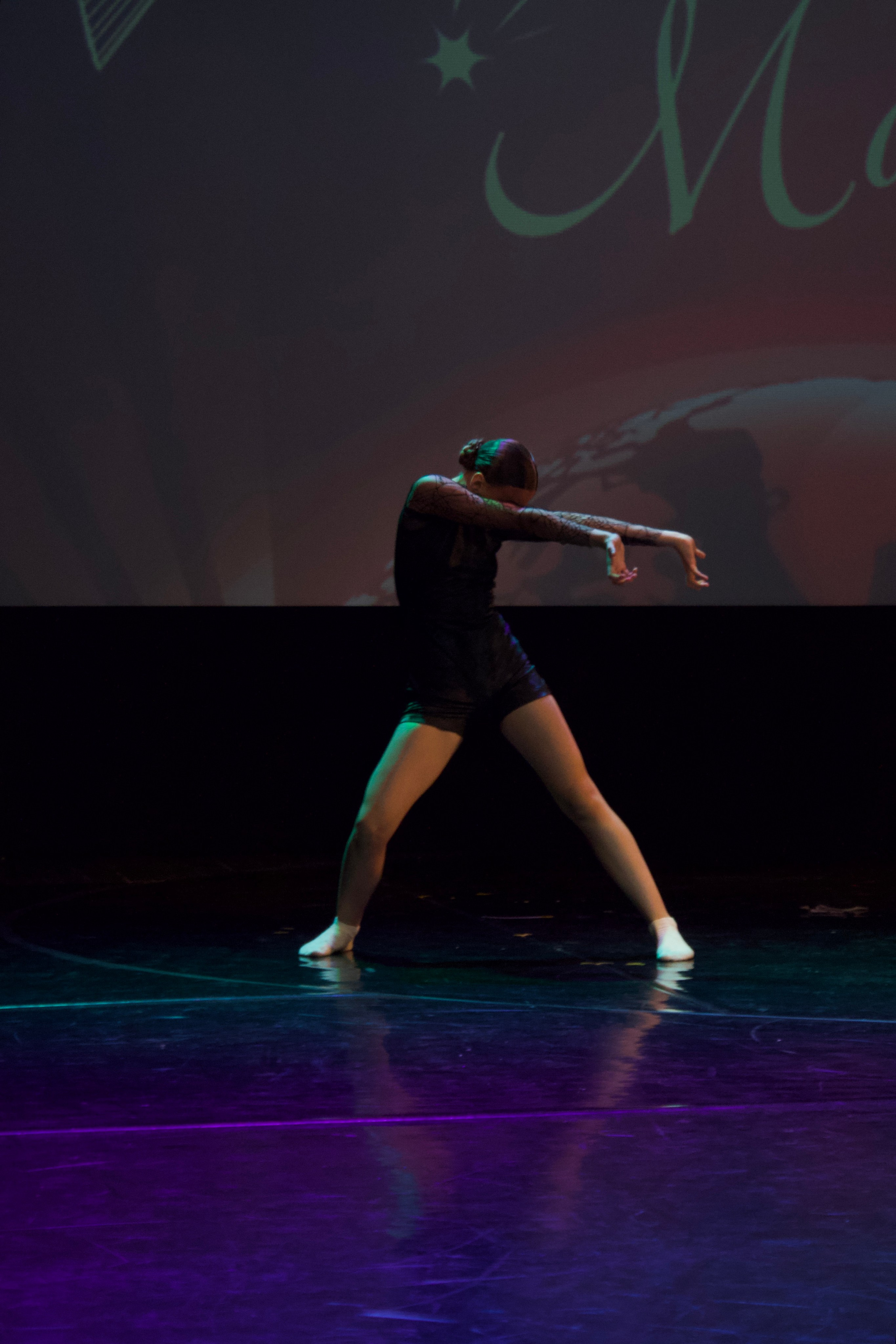 16 ноября, г. Астрахань. Золотое яблочко