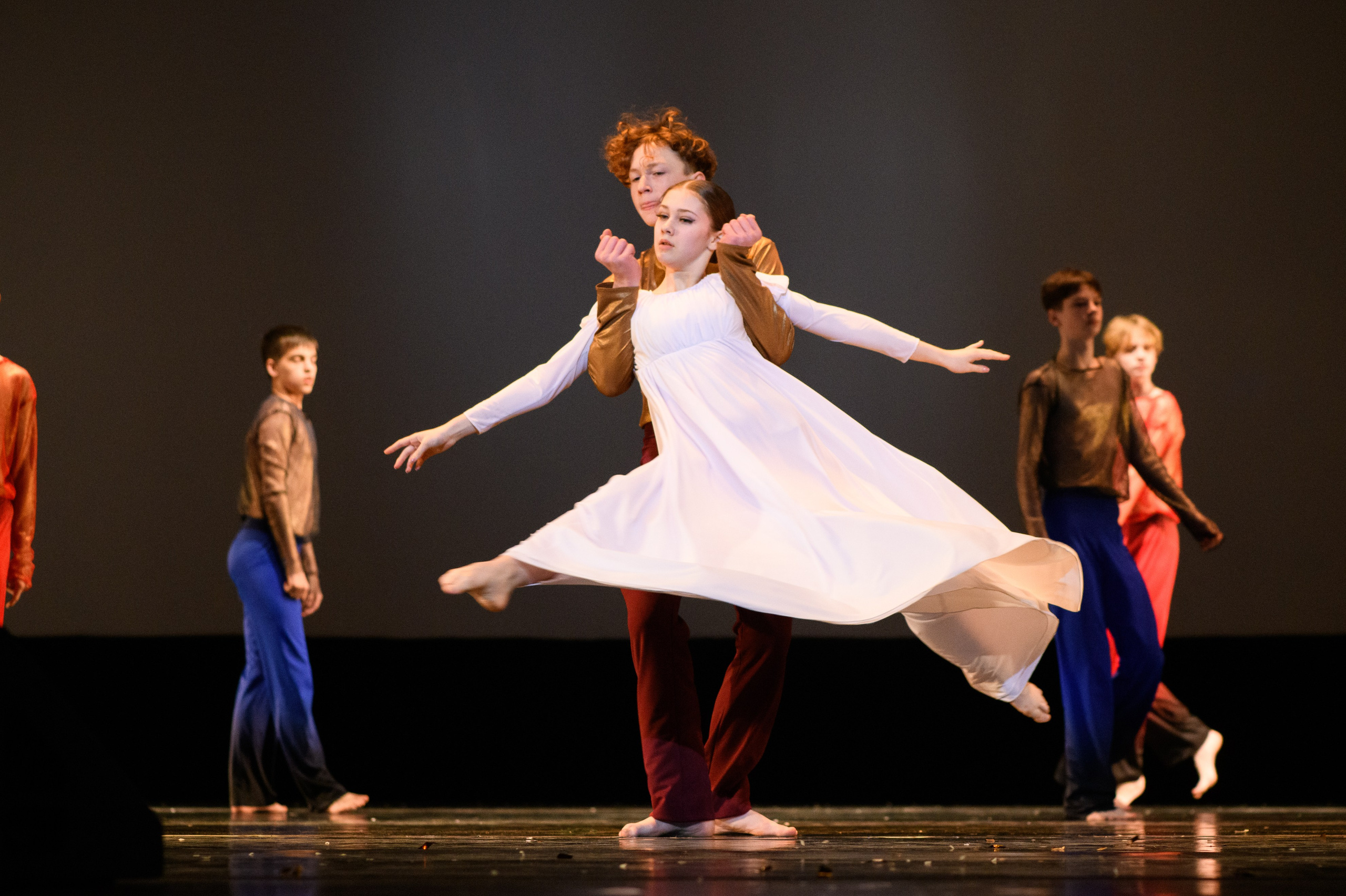 23 апреля, часть 2, БКЗ Октябрьский, г. Санкт-Петербург. Золотое яблочко