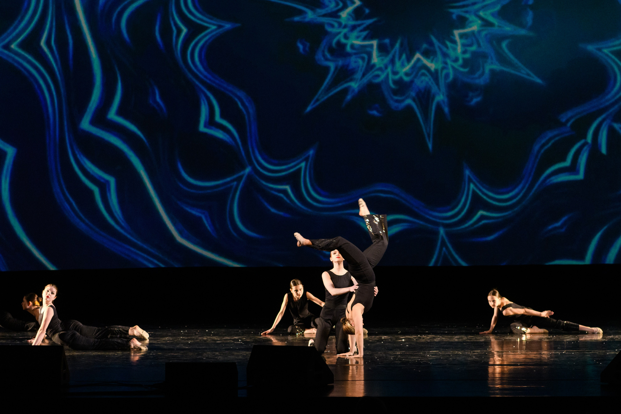 23 апреля, часть 2, БКЗ Октябрьский, г. Санкт-Петербург. Золотое яблочко