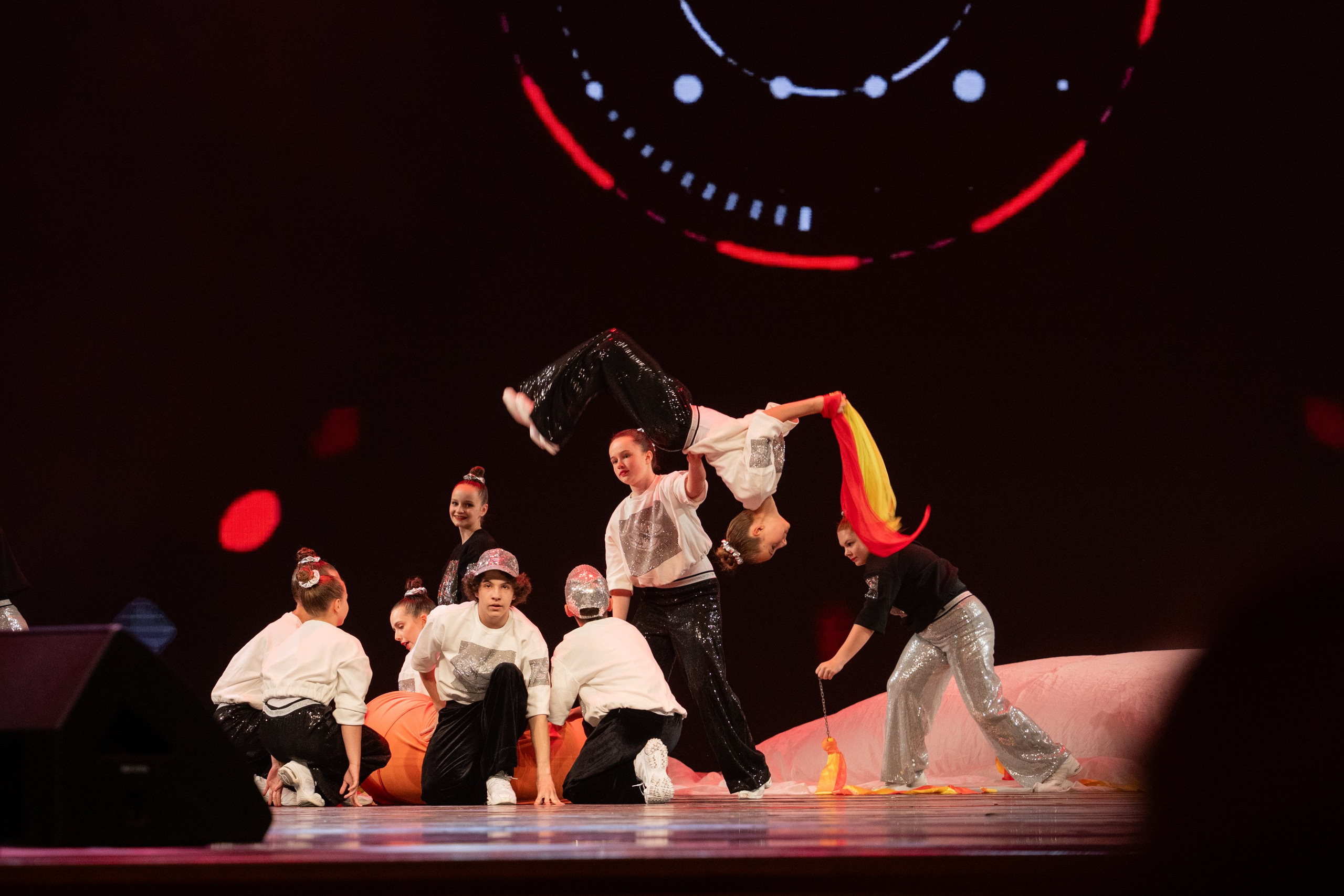 16 мая, г. Москва, Кремль, Концерт. Золотое яблочко