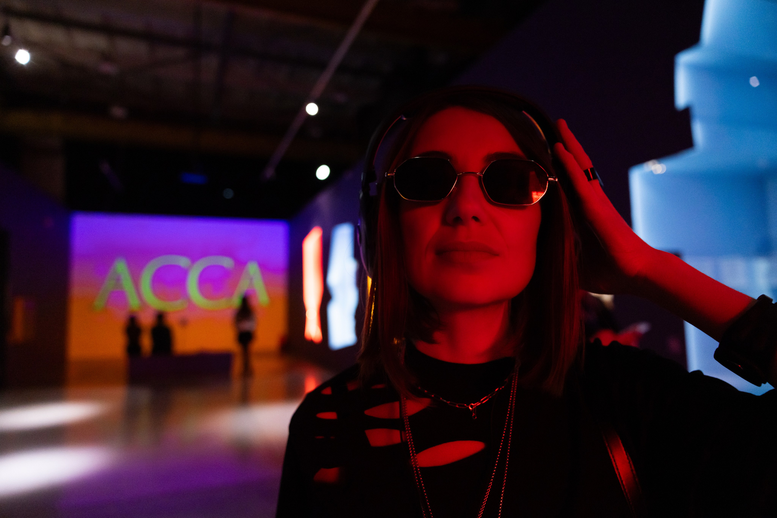 Выставка-байопик «Виктор Цой. Легенда» (10 октября 2025). Репортажный фотограф Алексей Пирязев