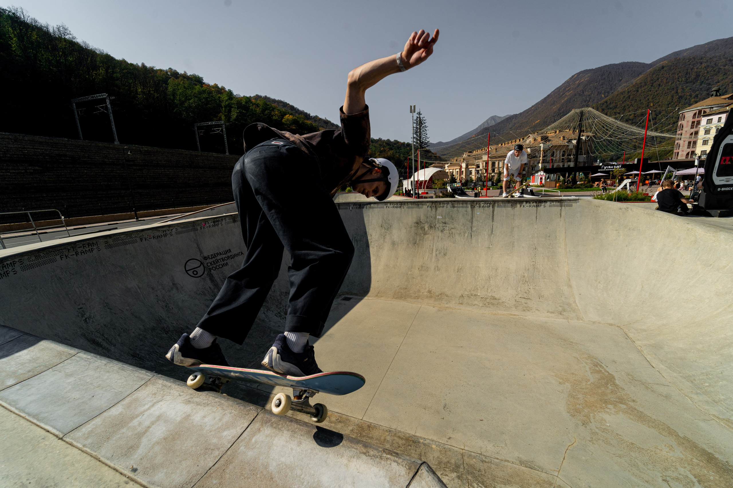 Чемпионат России по скейтбордингу на курорте Красная Поляна 2022. Репортажный фотограф в Красной Поляне и Сочи Павлюченко Екатерина