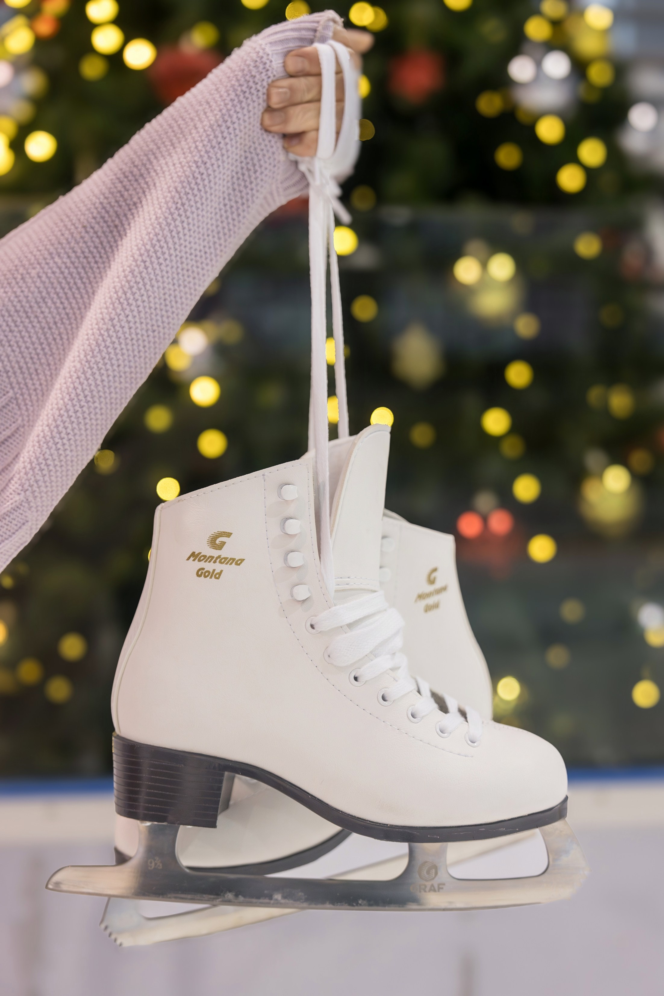 Контент съемка на катке для курорта Роза Хутор. Репортажный фотограф в Красной Поляне и Сочи Павлюченко Екатерина