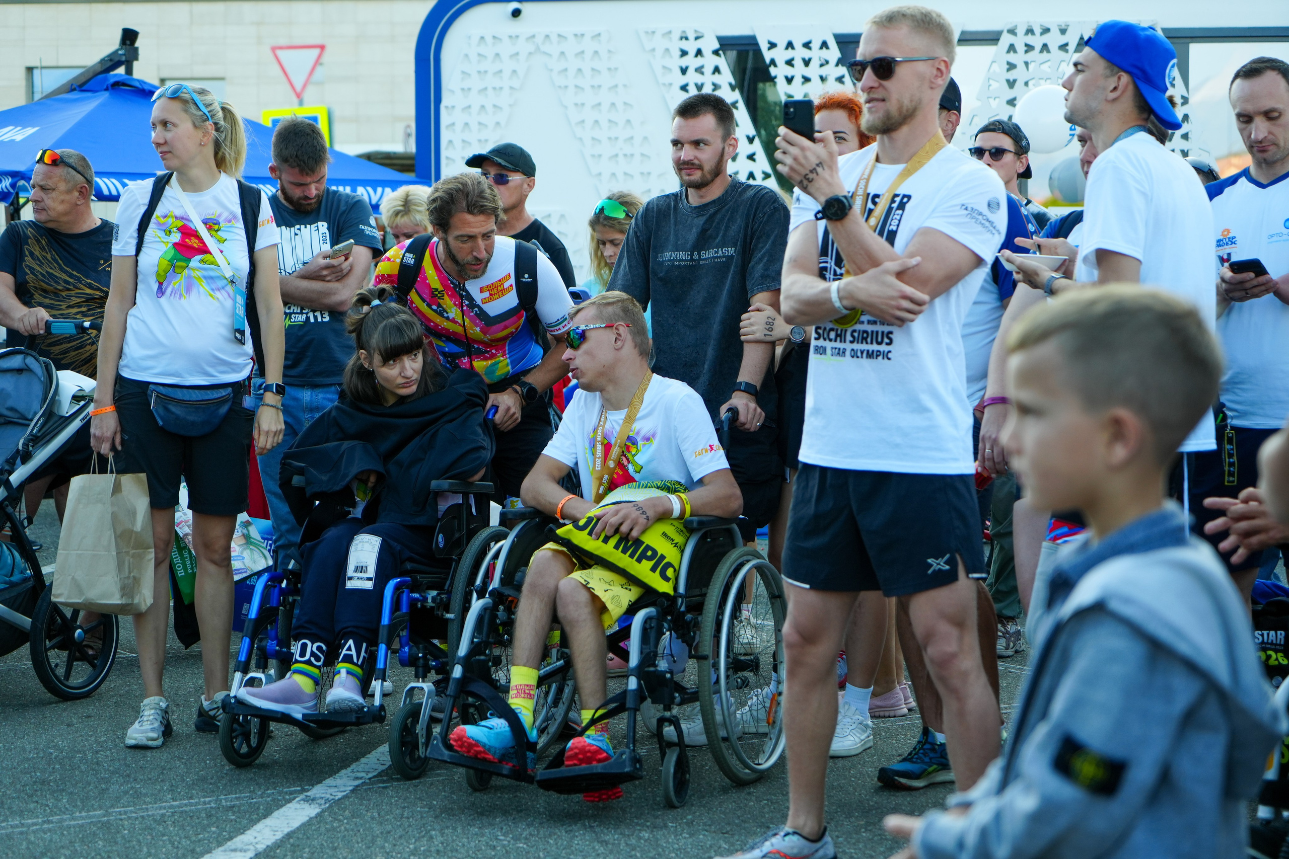 Фотоотчет партнерской интеграции для компании TELE2 на фестивале Ironstar. Репортажный фотограф в Красной Поляне и Сочи Павлюченко Екатерина