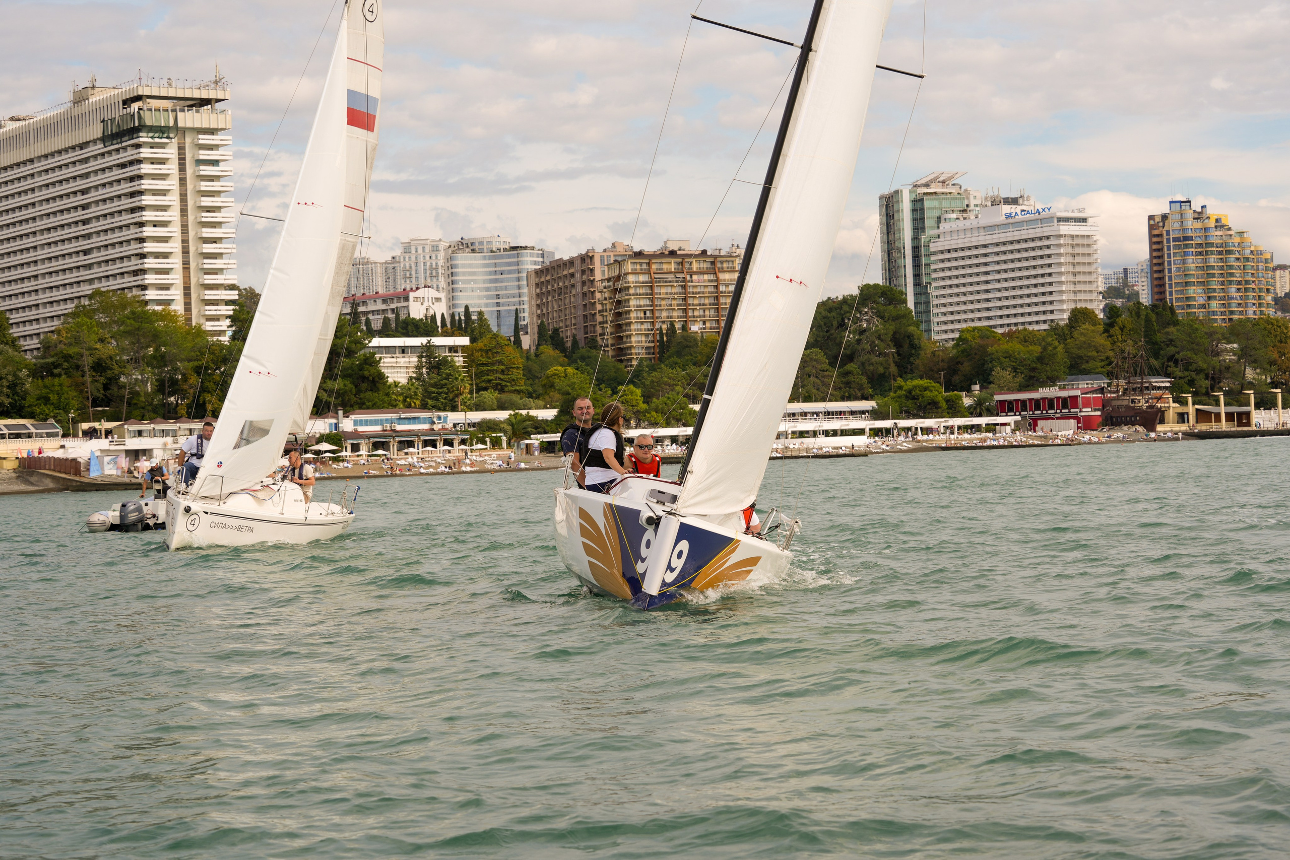 Яхтенная регата для компании Агрегатка. Репортажный фотограф в Красной Поляне и Сочи Павлюченко Екатерина