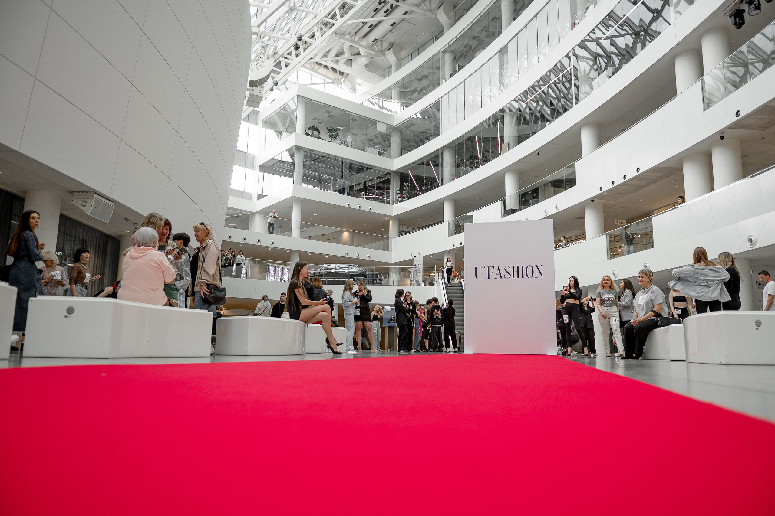 U'Fashion. Фотограф Антон Малыхин