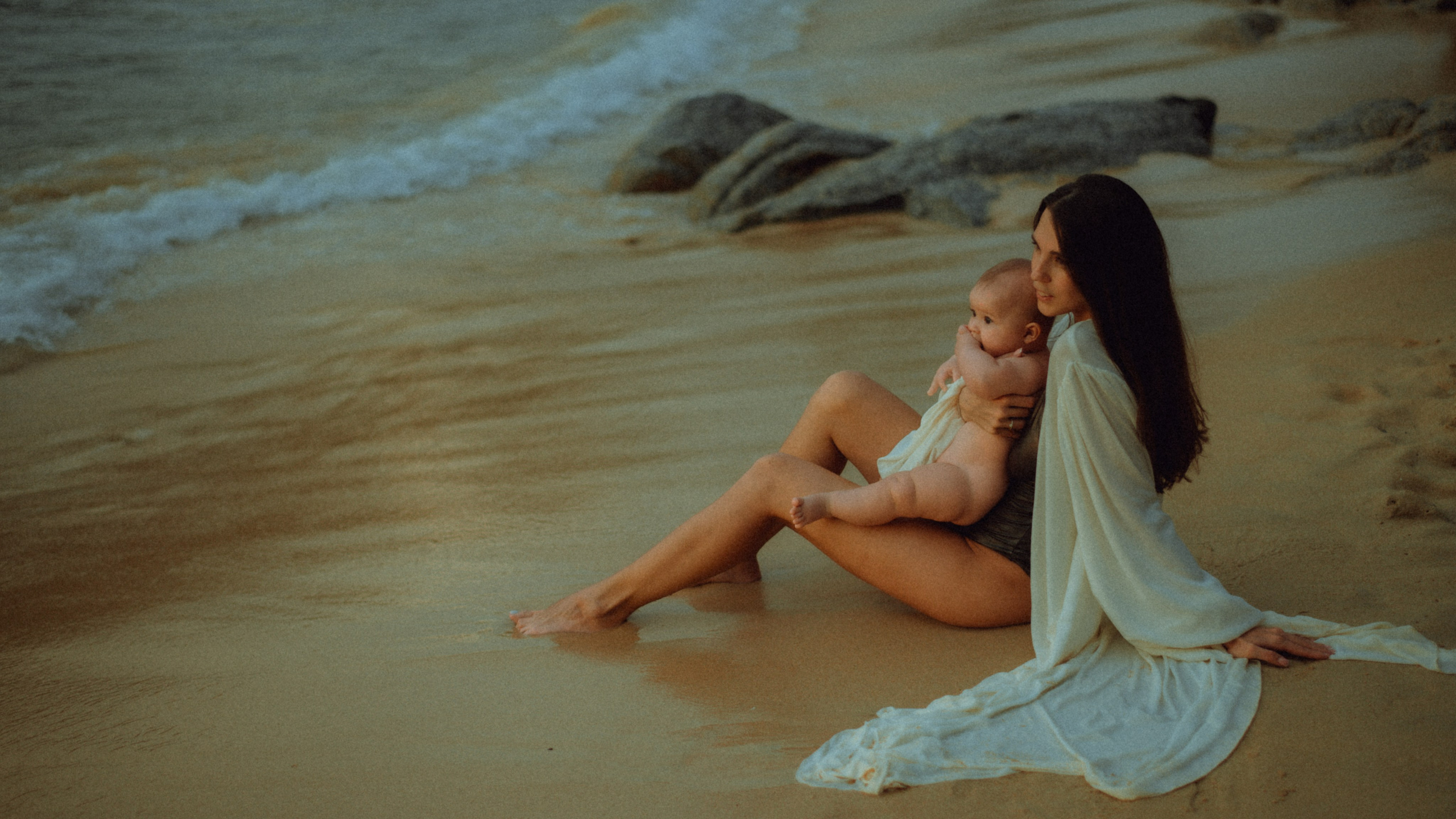 Мама и малыш море. Фотограф и Видеограф Анапа, Новороссийск, Краснодар. Алина и Женя