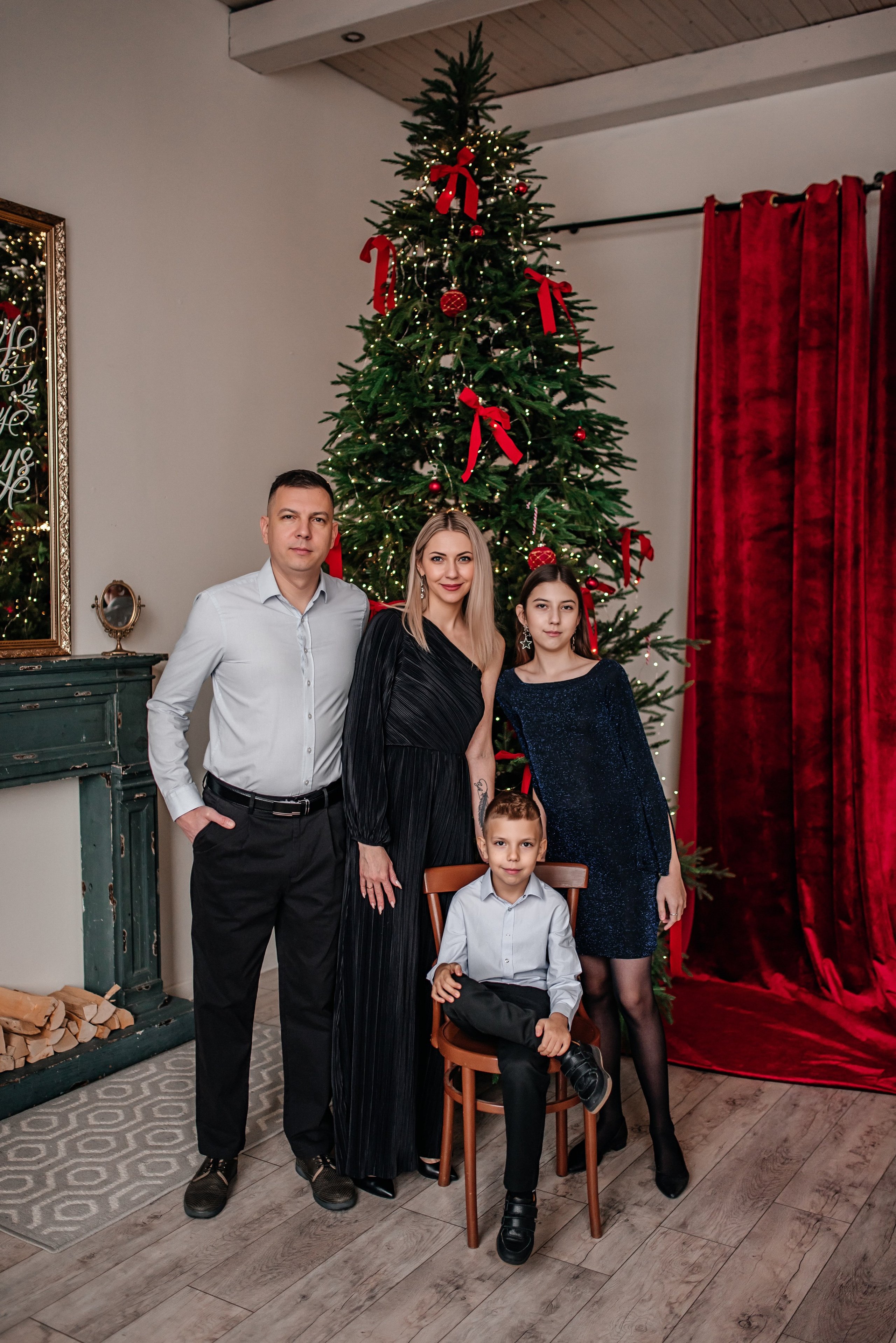 Новогодняя семейная, 2024. Главная