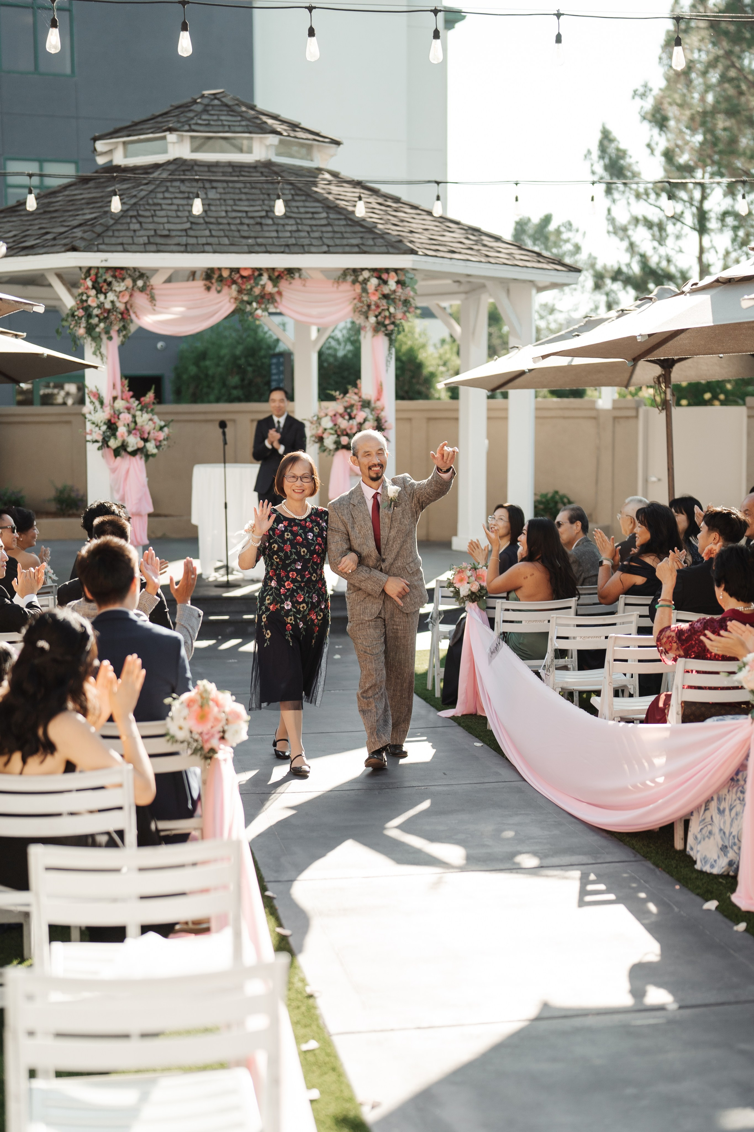 2025-08-16_AndreaChristopher. Ретушер Зенькевич Света