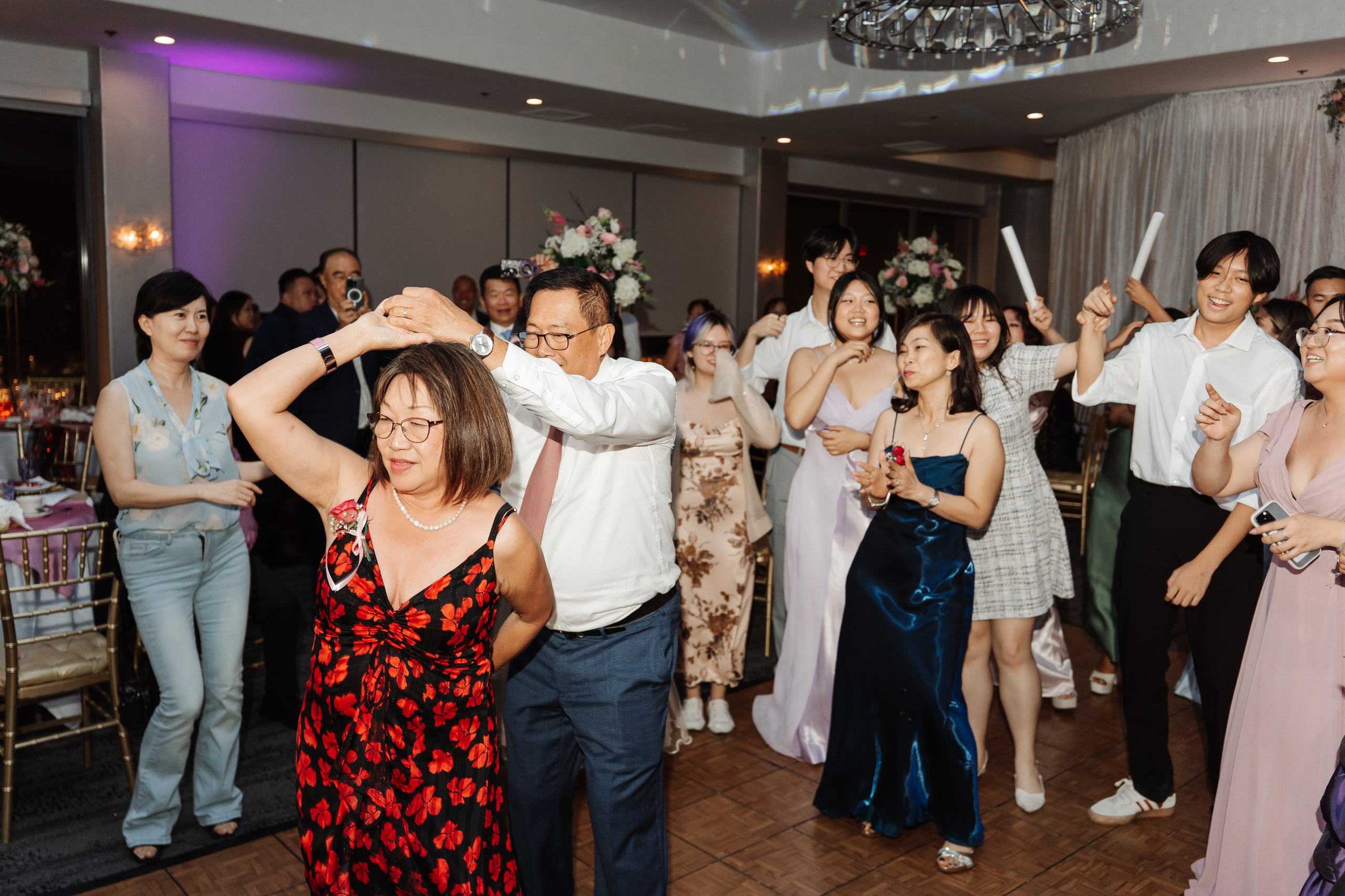 2025-08-16_AndreaChristopher. Ретушер Зенькевич Света