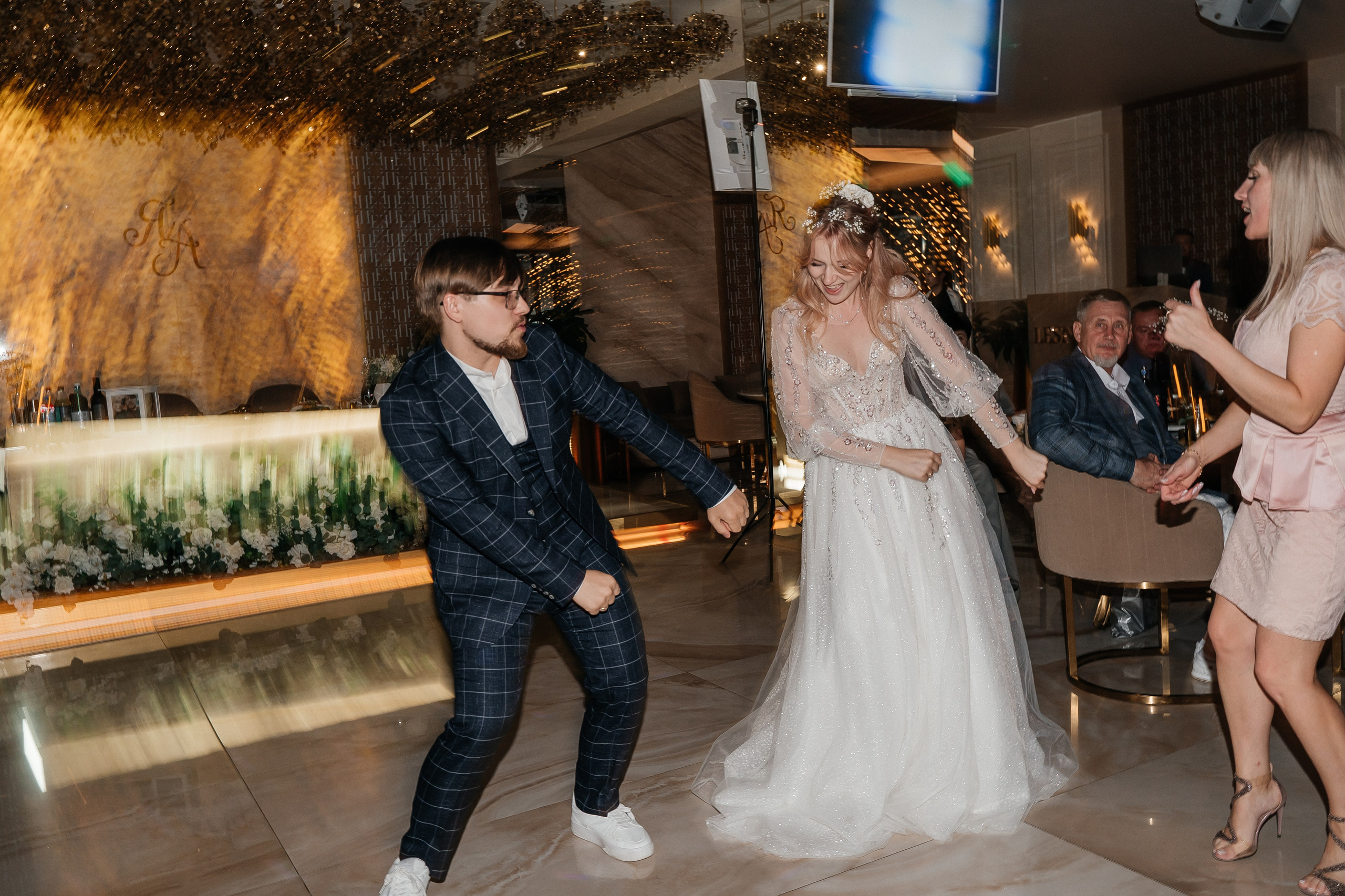 Съёмка банкета. Свадебный фотограф в городе Омск EAV Анастасия