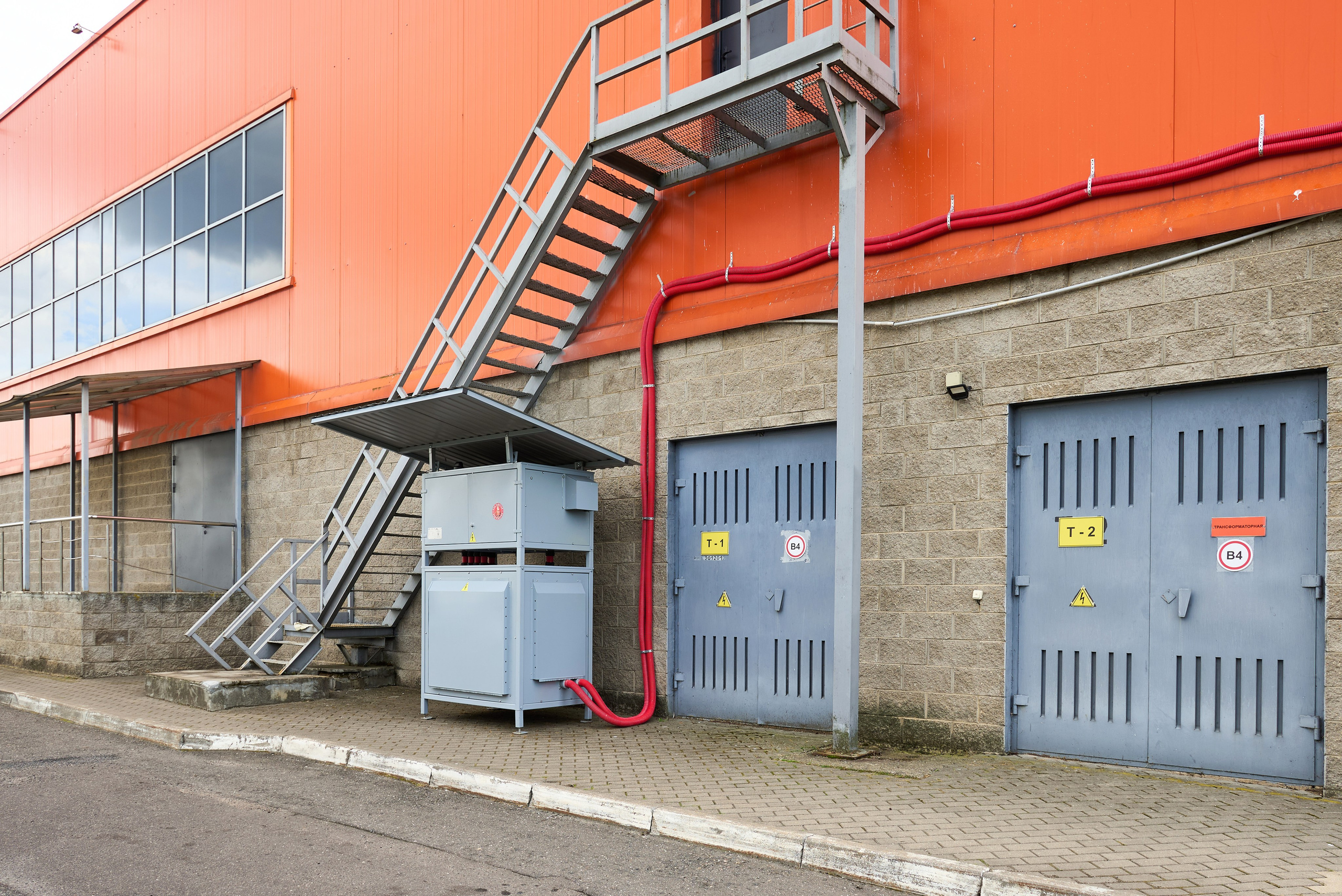 Энергомеханизм. Автомобильный и интерьерный фотограф в Минске Александр Тагаев