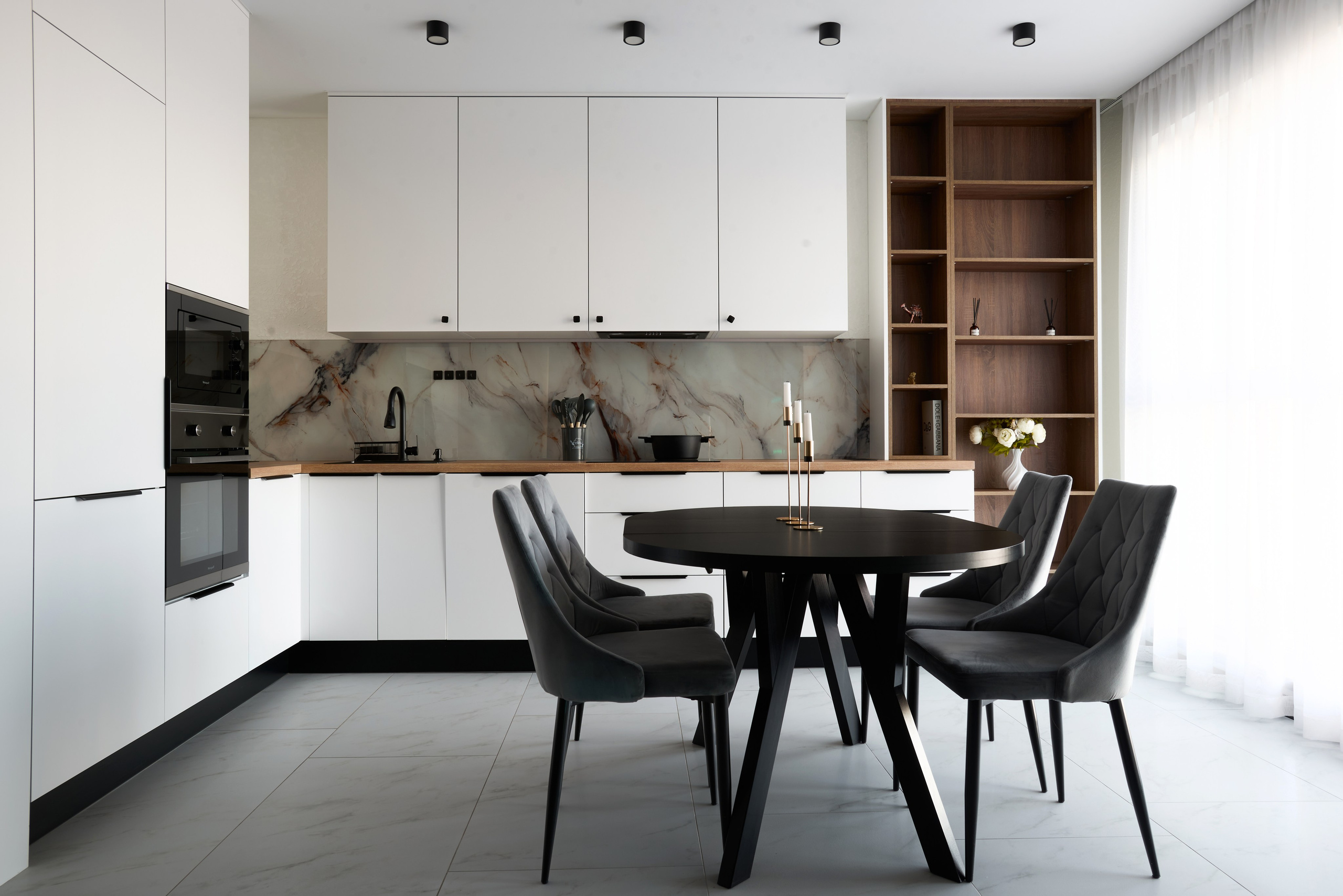 ЖК Минск Мир. Автомобильный и интерьерный фотограф в Минске Александр Тагаев