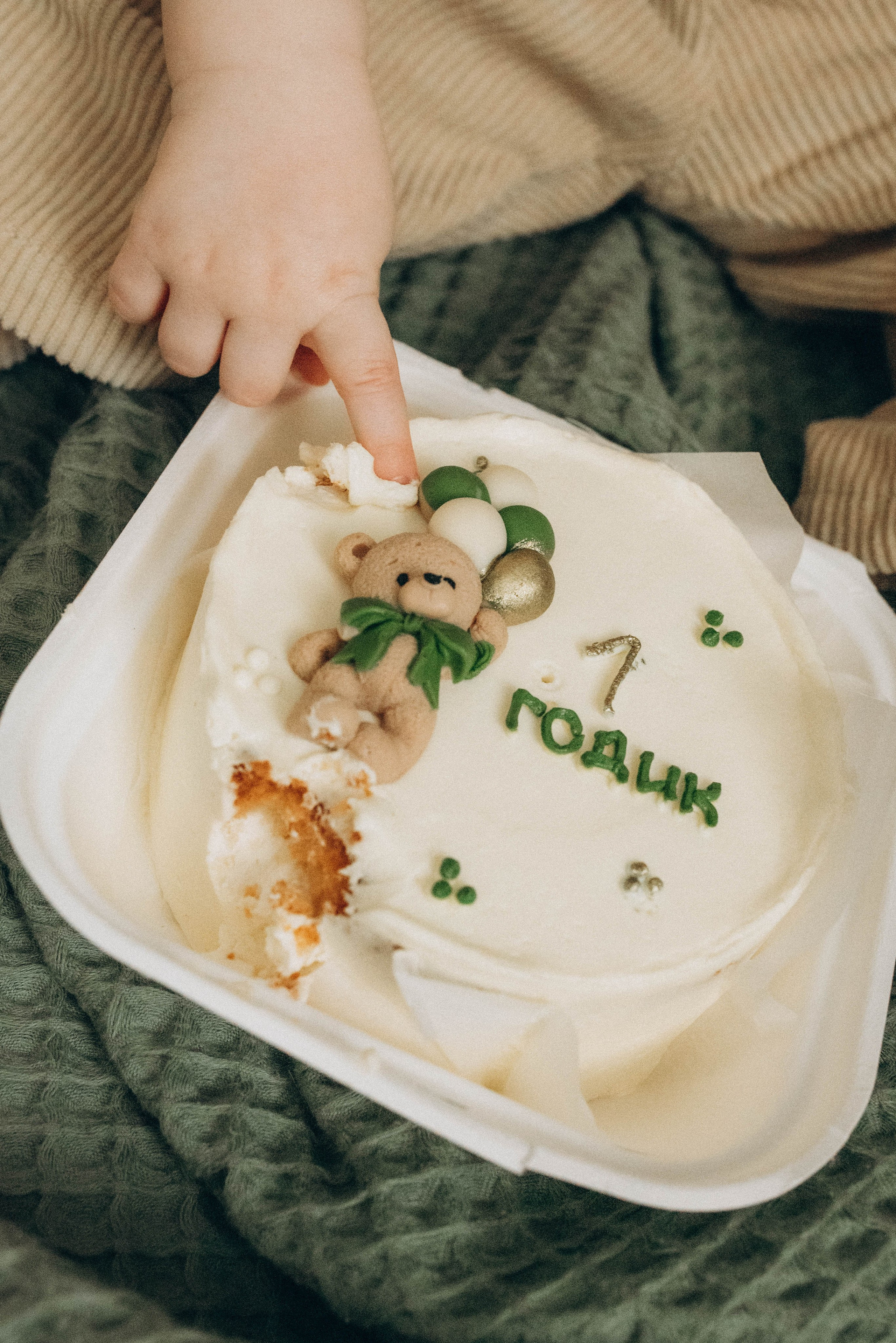 Семейная фотосессия ко дню рождения малыша. Семейный фотограф в Железнодорожном Масаева Елена