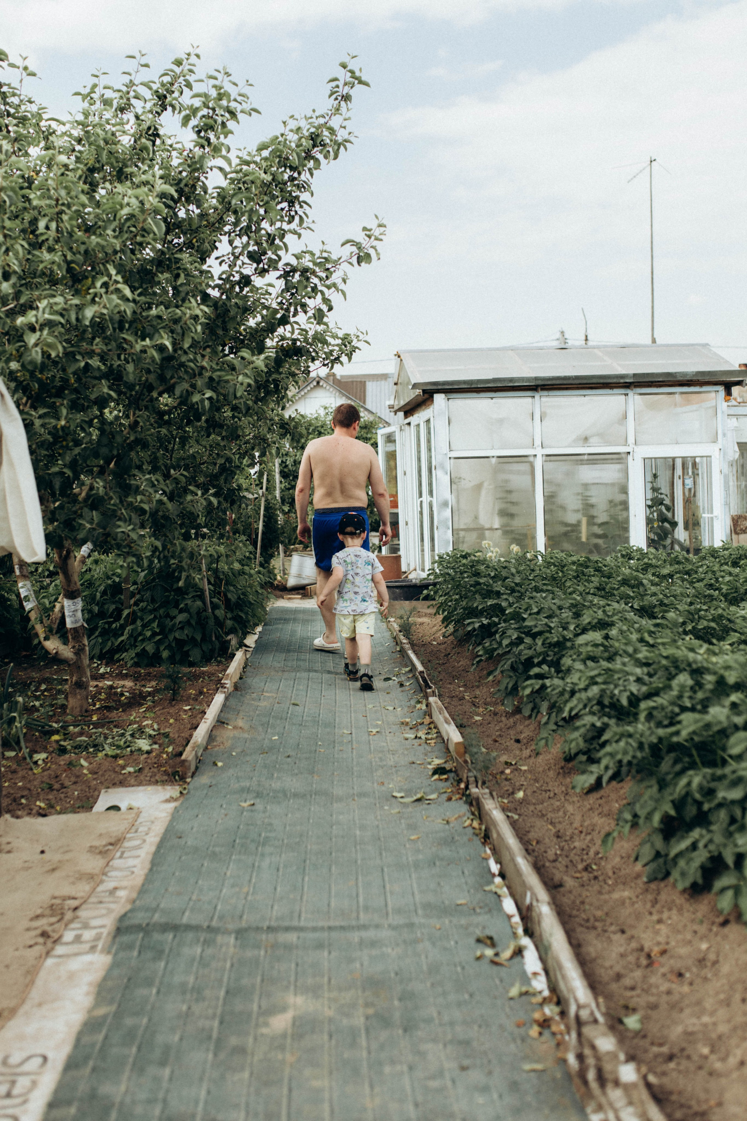 У бабушки в деревне. Фотограф новорожденных Серпухов, Протвино, Москва I Марина Бурмистрова