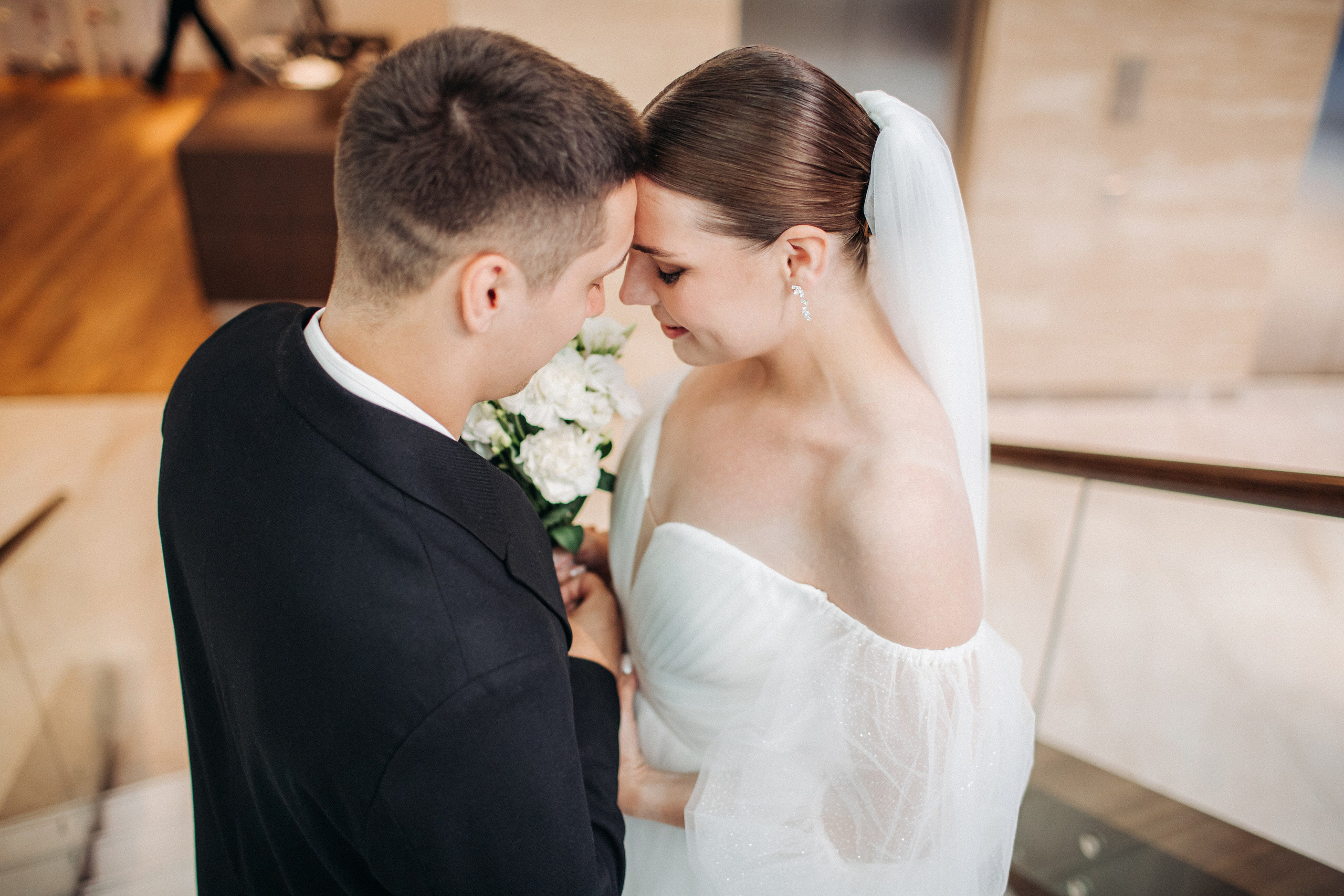 Vlad & Nadya (Saint-Petersburg, Russia). Destination wedding photographer Peter Letu