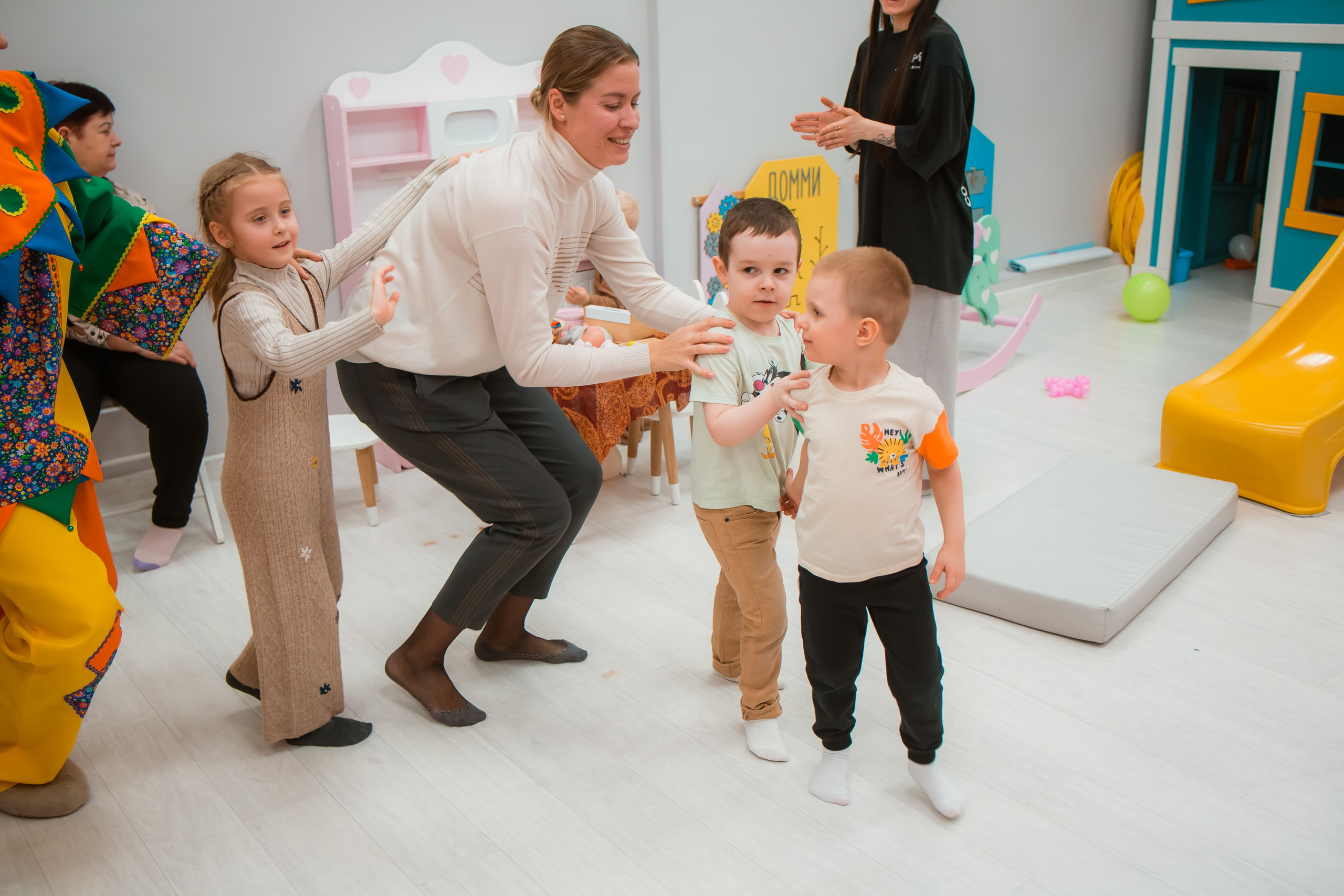 Масленица в ДОММИ. Репортажный фотограф Василий Сазонов в Нижневартовске