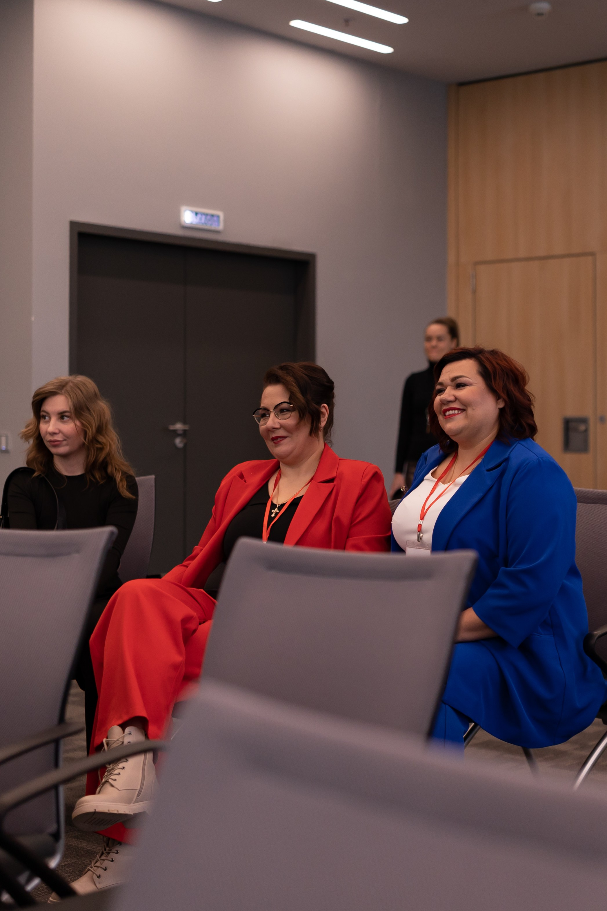 Только суть ЛИДЕР (Сколково). Сказочный фотограф для Вас и Вашей семьи