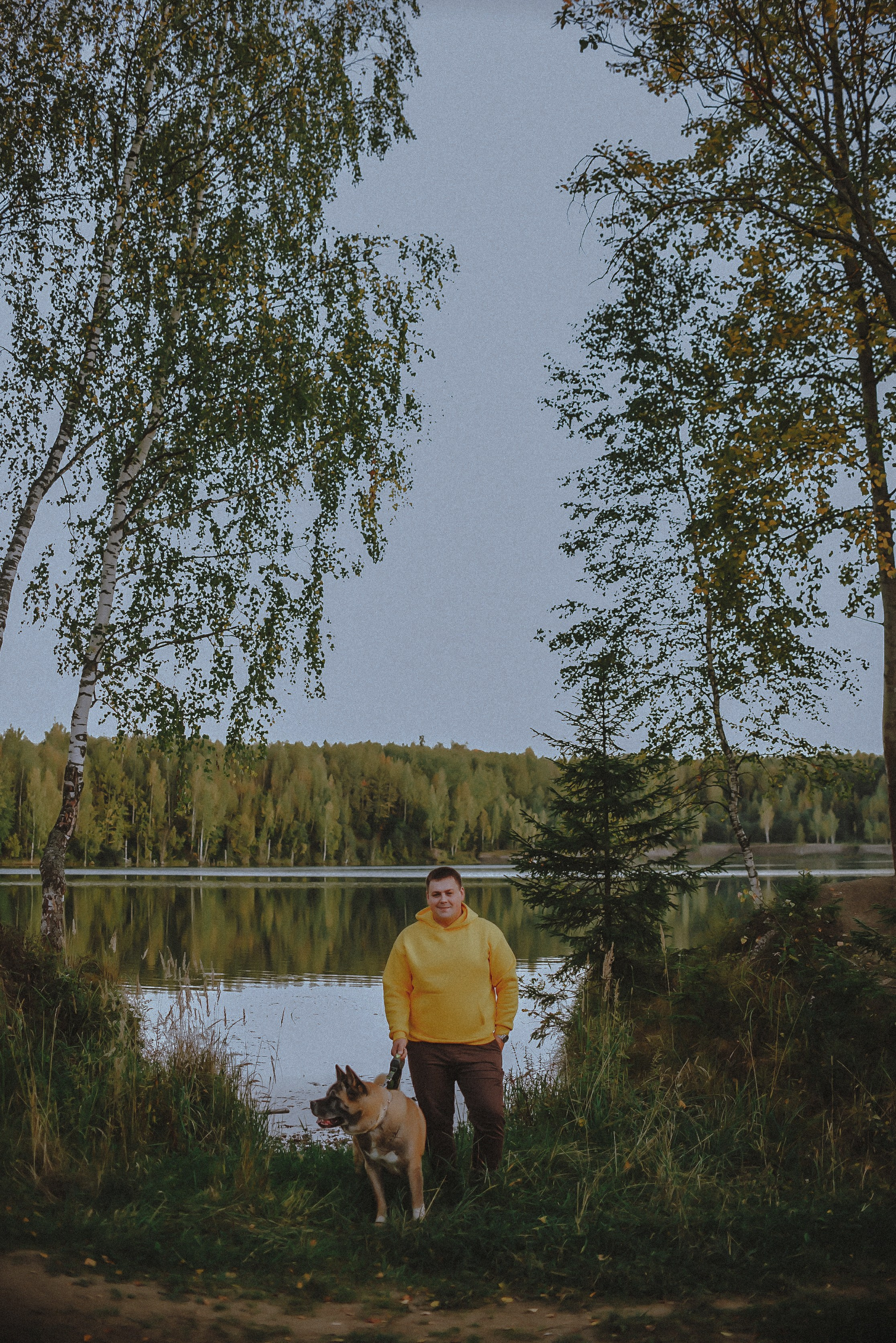 Озеро в лесу. Свадебный и семейный фотограф в Москве Сажина Кристина КиМ. Свадебный оператор в Москве Сажин Максим