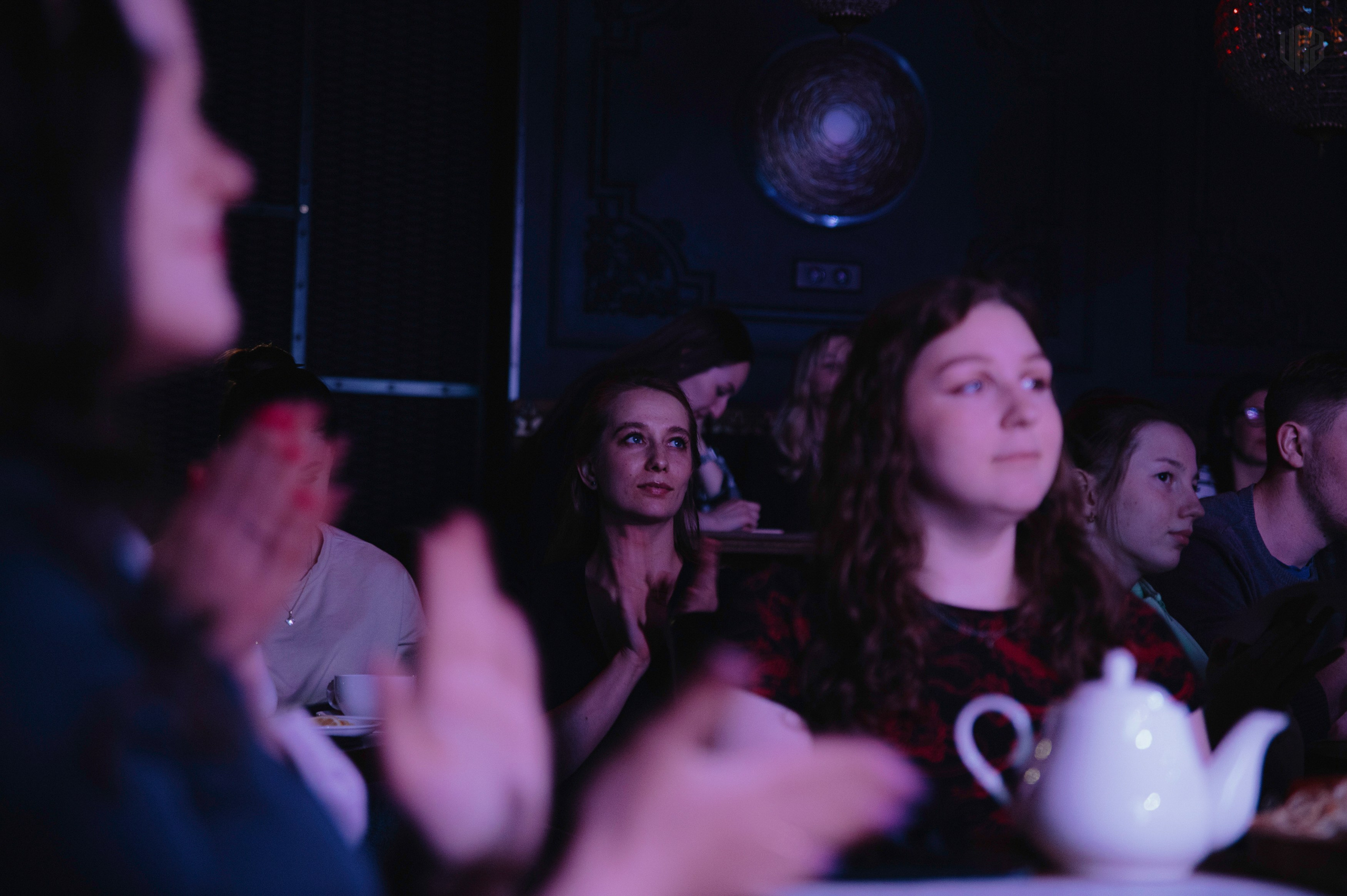 Stand up медицинских работников. Контент фотограф Илья Урс