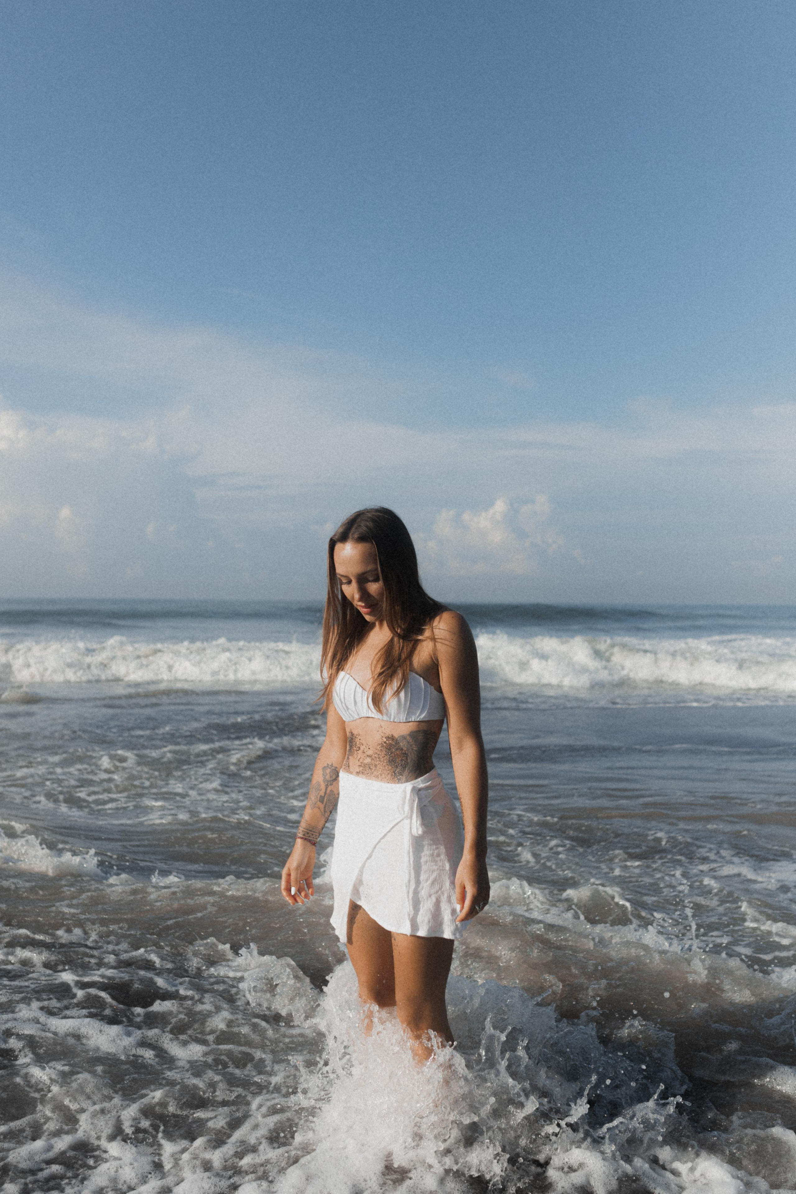 Фотосъемка на Бали с байком на пляже. Фотограф Москва Дмитрий Курасов