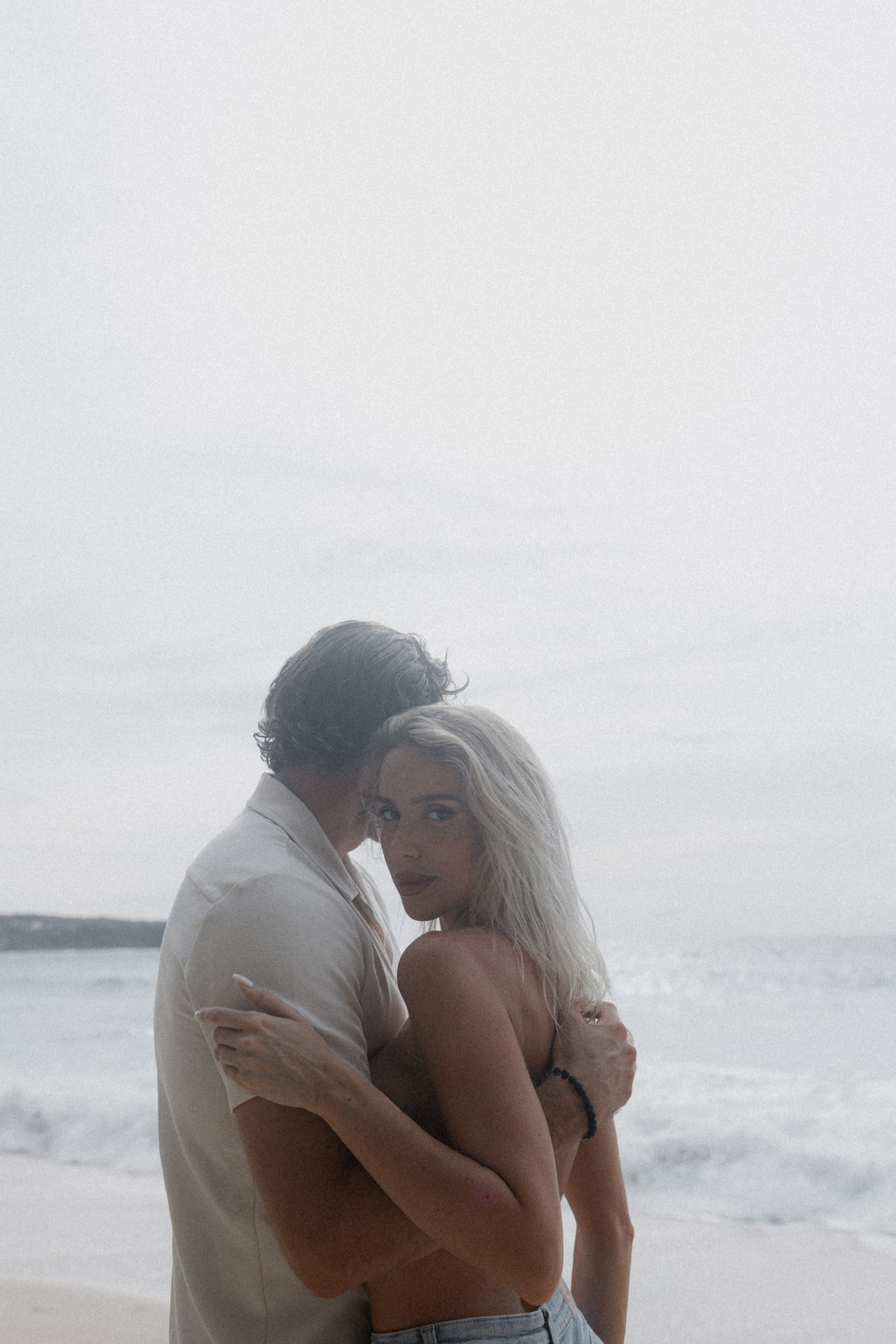 Love story на пляже. Фотограф Москва Дмитрий Курасов