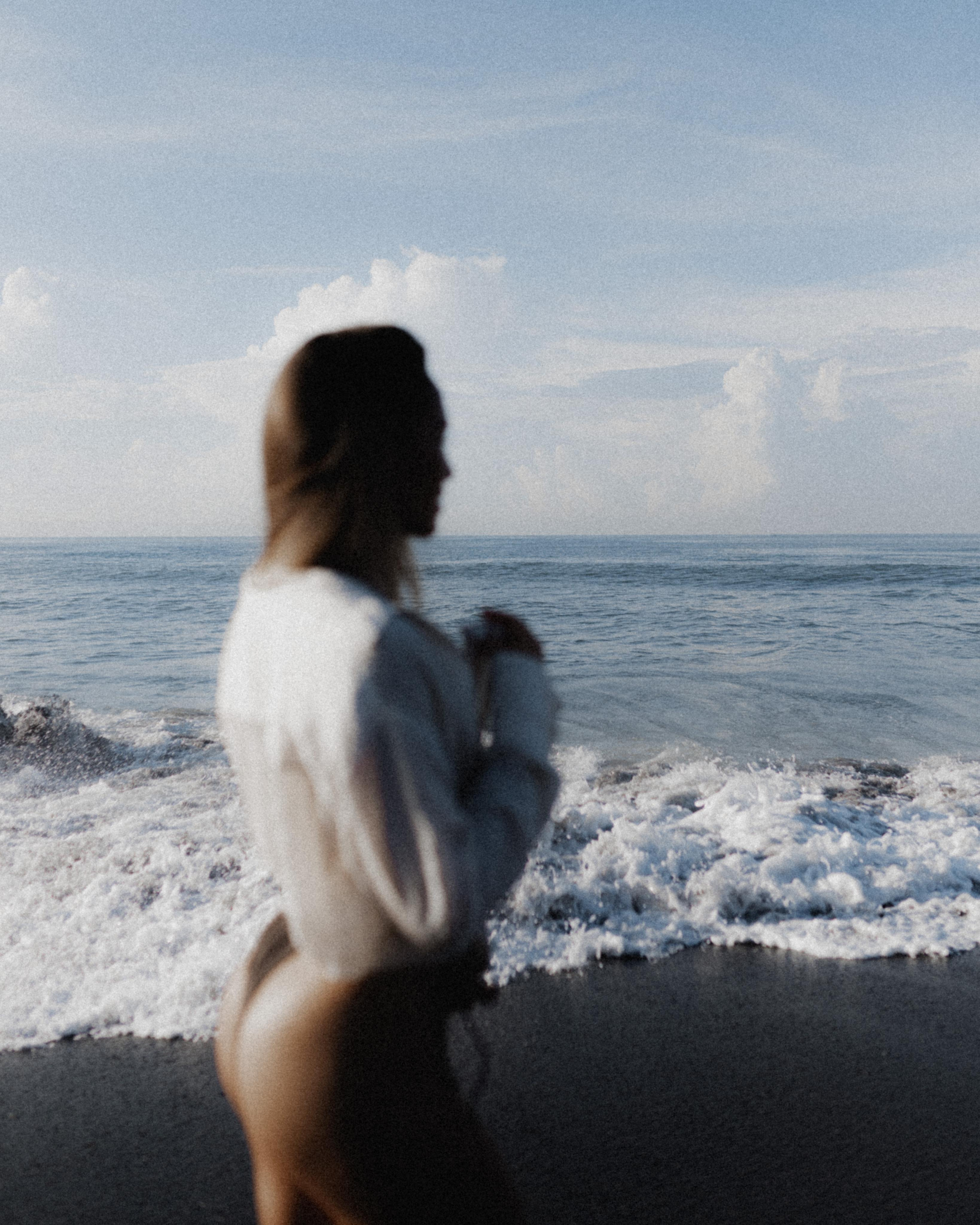 Фотосъемка на Бали с байком на пляже. Фотограф Москва Дмитрий Курасов