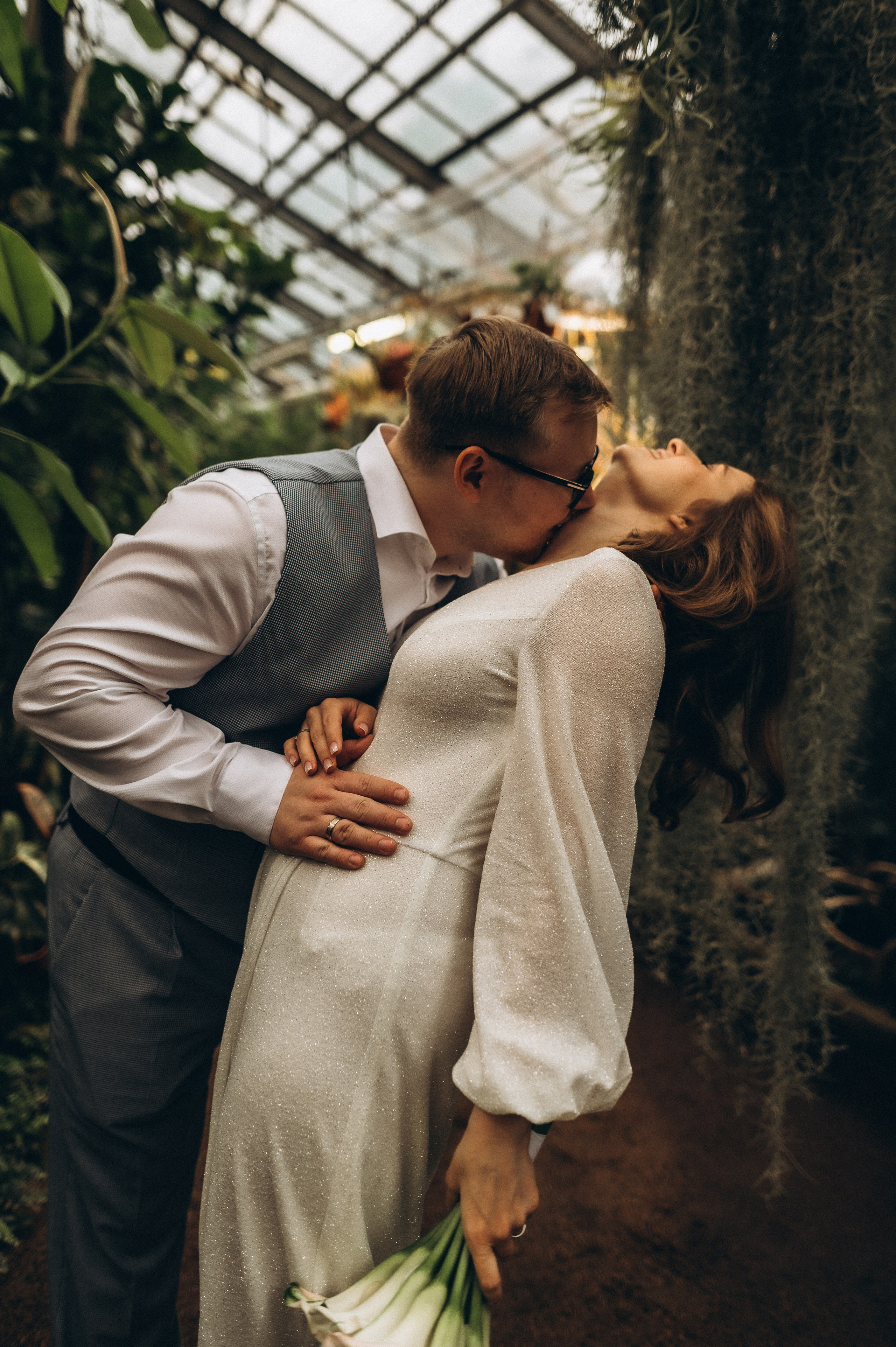 Загс+Оранжерея (камерная свадьба). Фотограф ПИТЕР СПБ Надежда Баранова