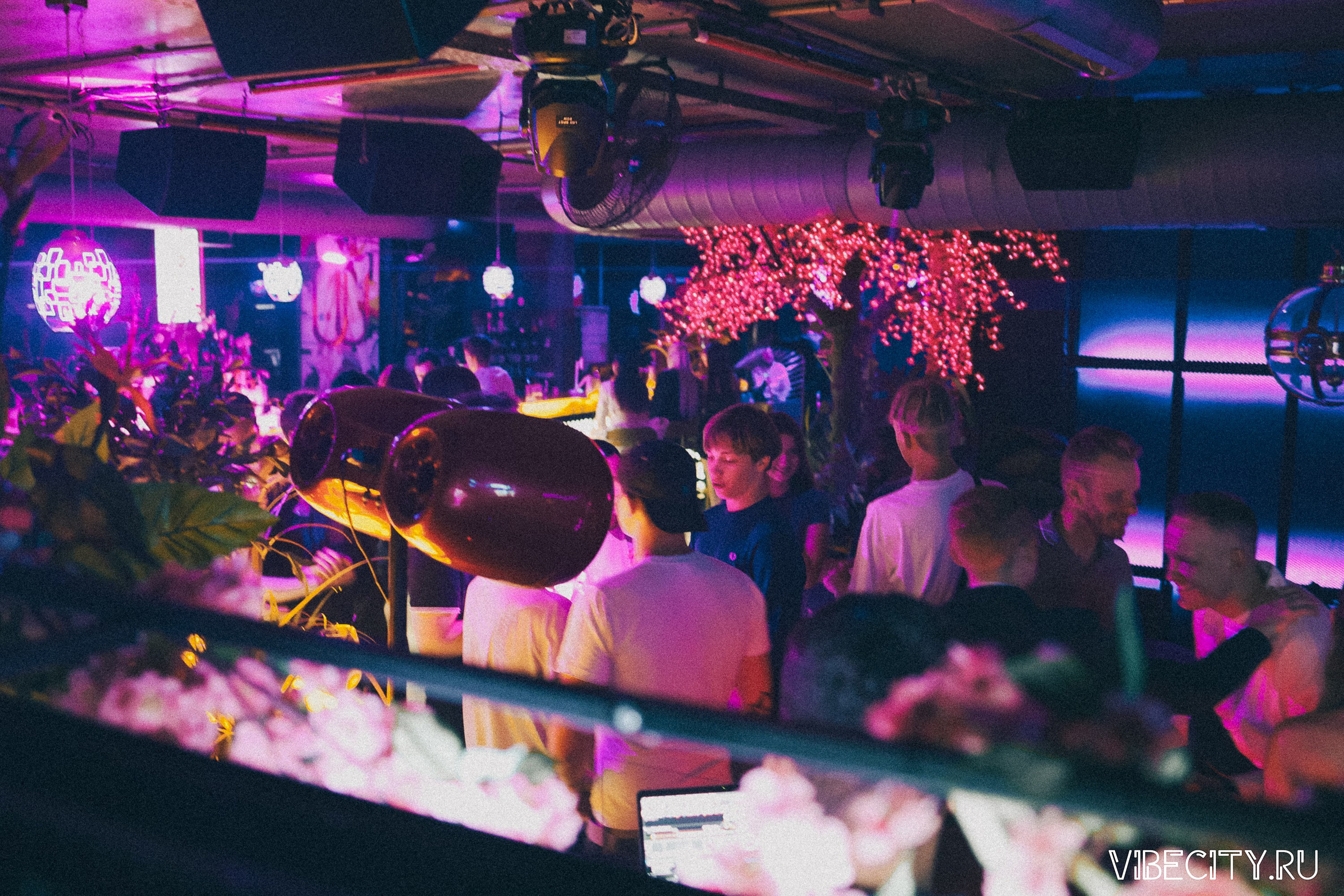 DOUBLE U. VIBECITY.RU Вайб Сити Ру Фоторепортажи Фотоотчеты Калининград