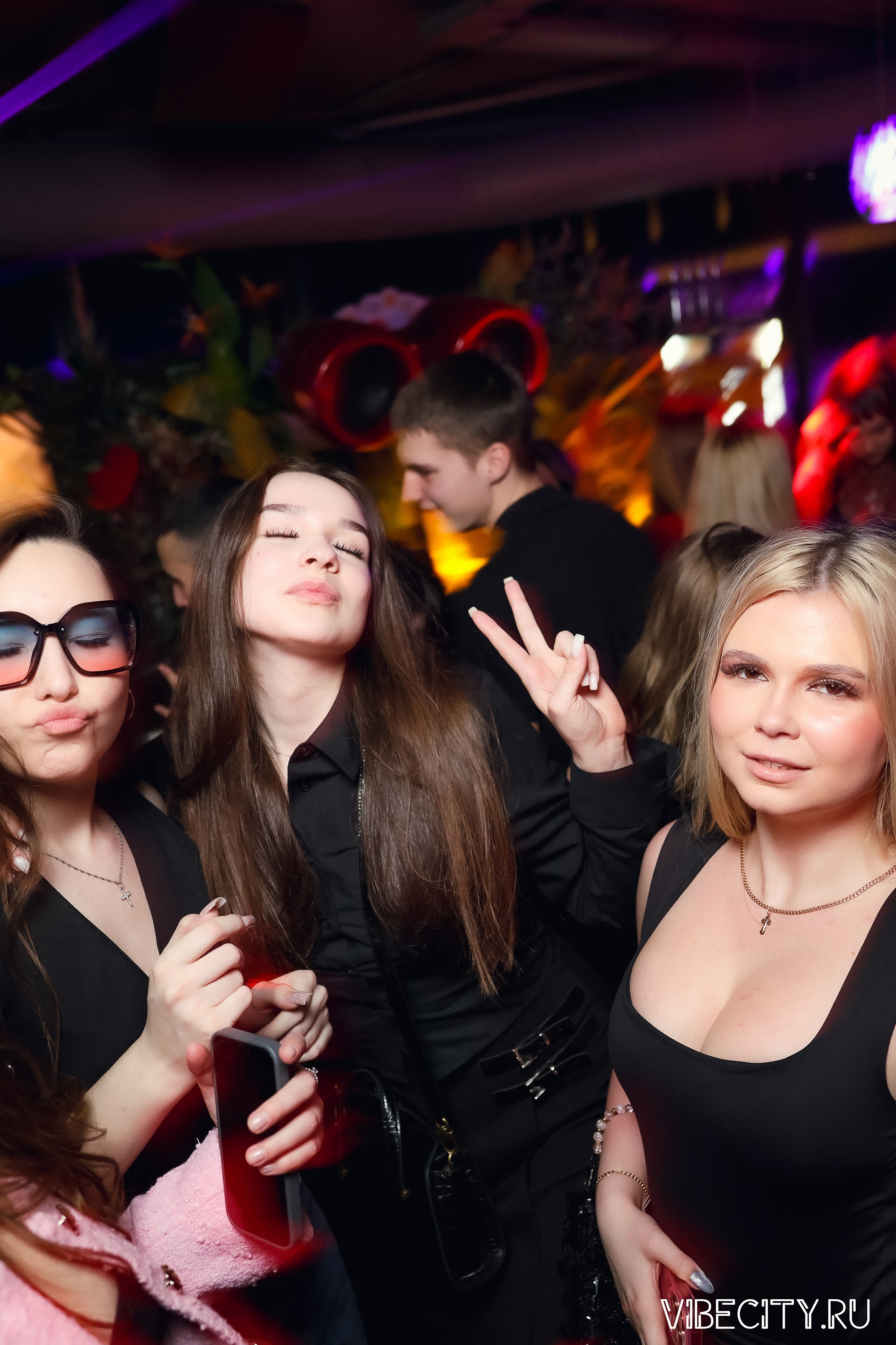 DOUBLE U. VIBECITY.RU Вайб Сити Ру Фоторепортажи Фотоотчеты Калининград