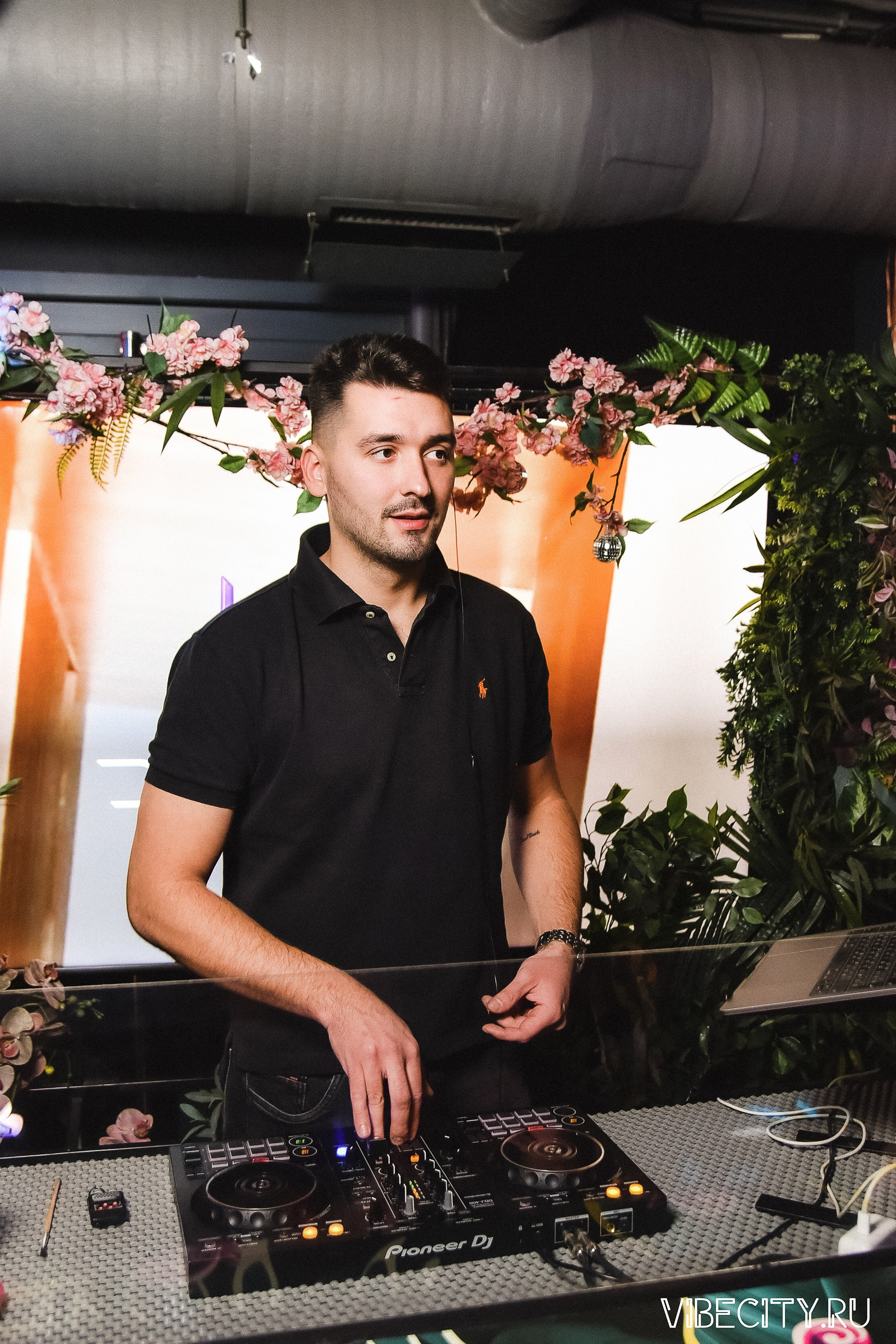 DOUBLE U. VIBECITY.RU Вайб Сити Ру Фоторепортажи Фотоотчеты Калининград