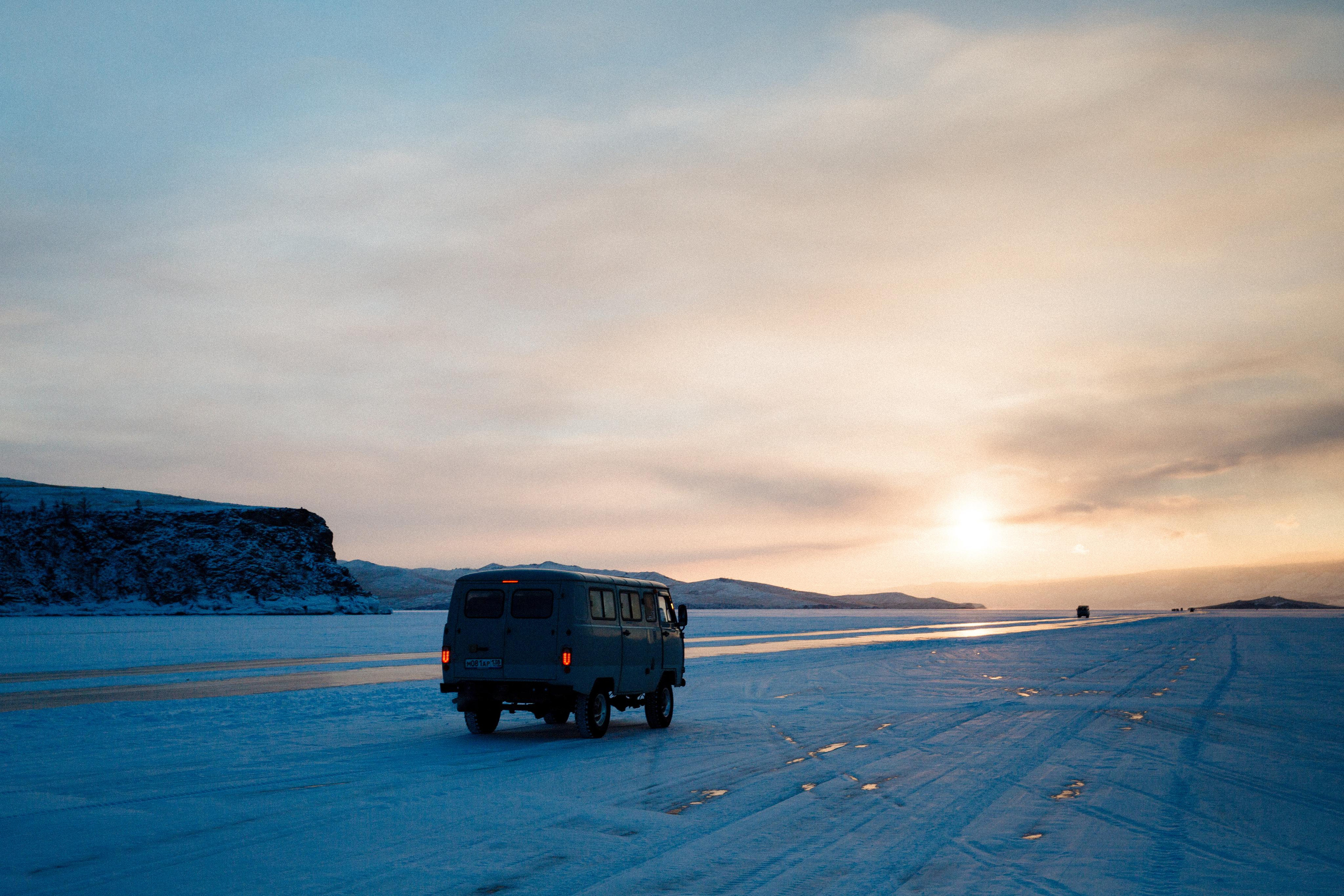 Байкал. Фотографии зимой. Александр Чернин. Семейный и событийный фотограф