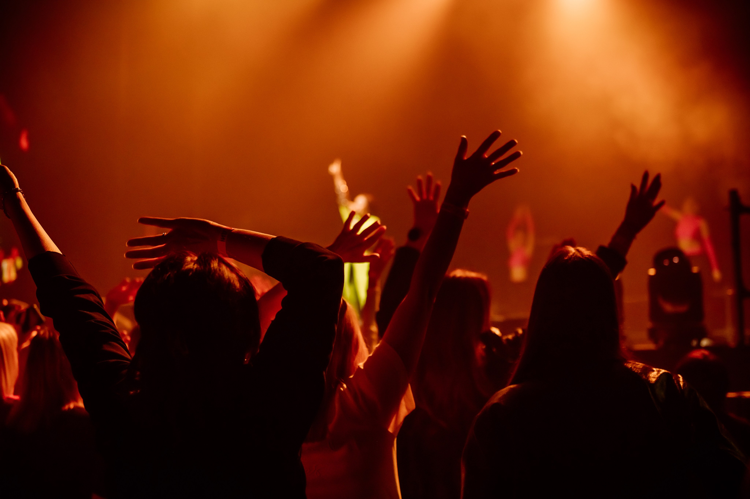 Дискач 90-х в Кемерово, СРК Арена. Детский фотограф, семейный фотограф и репортажи в Кемерово