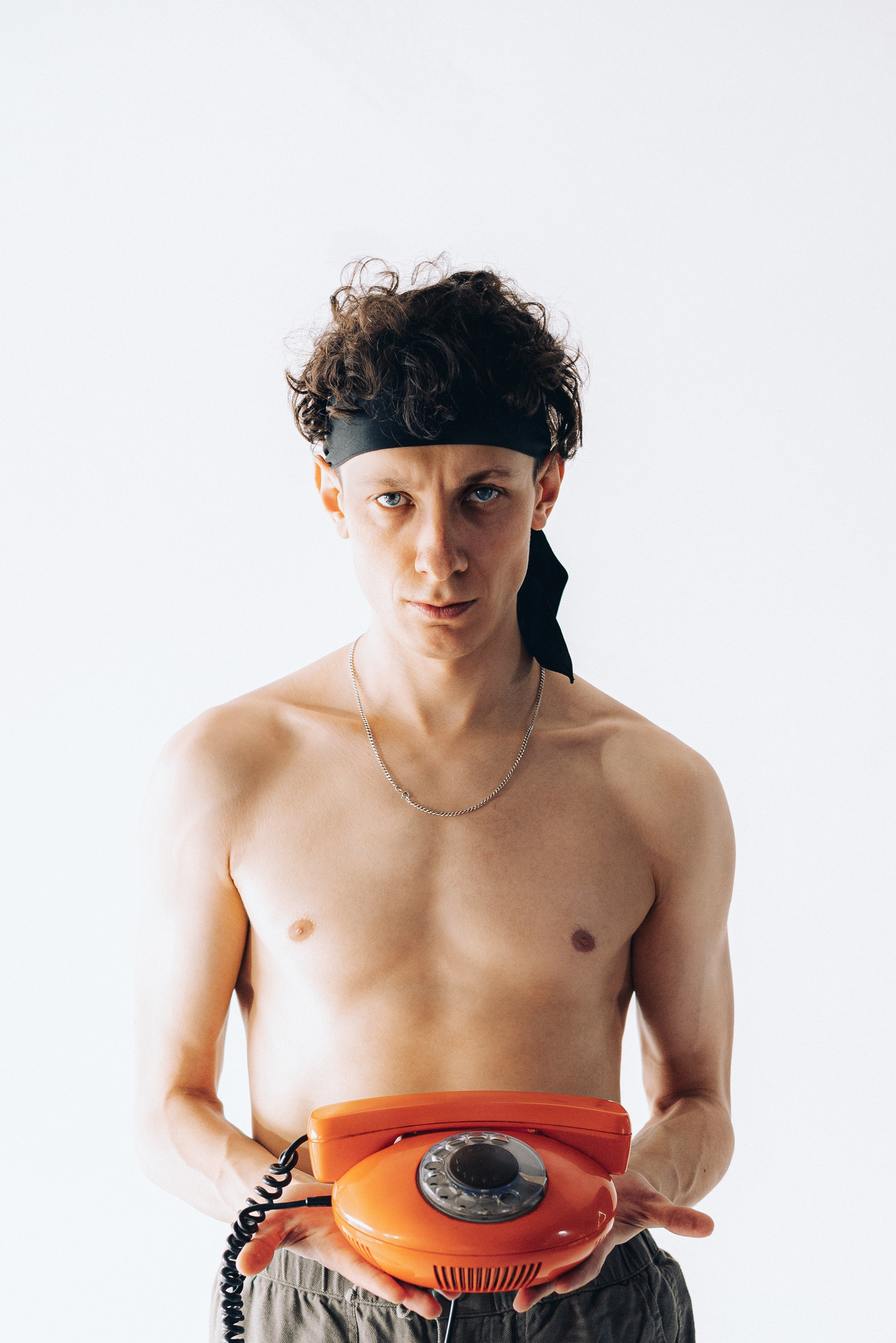 На связи.........