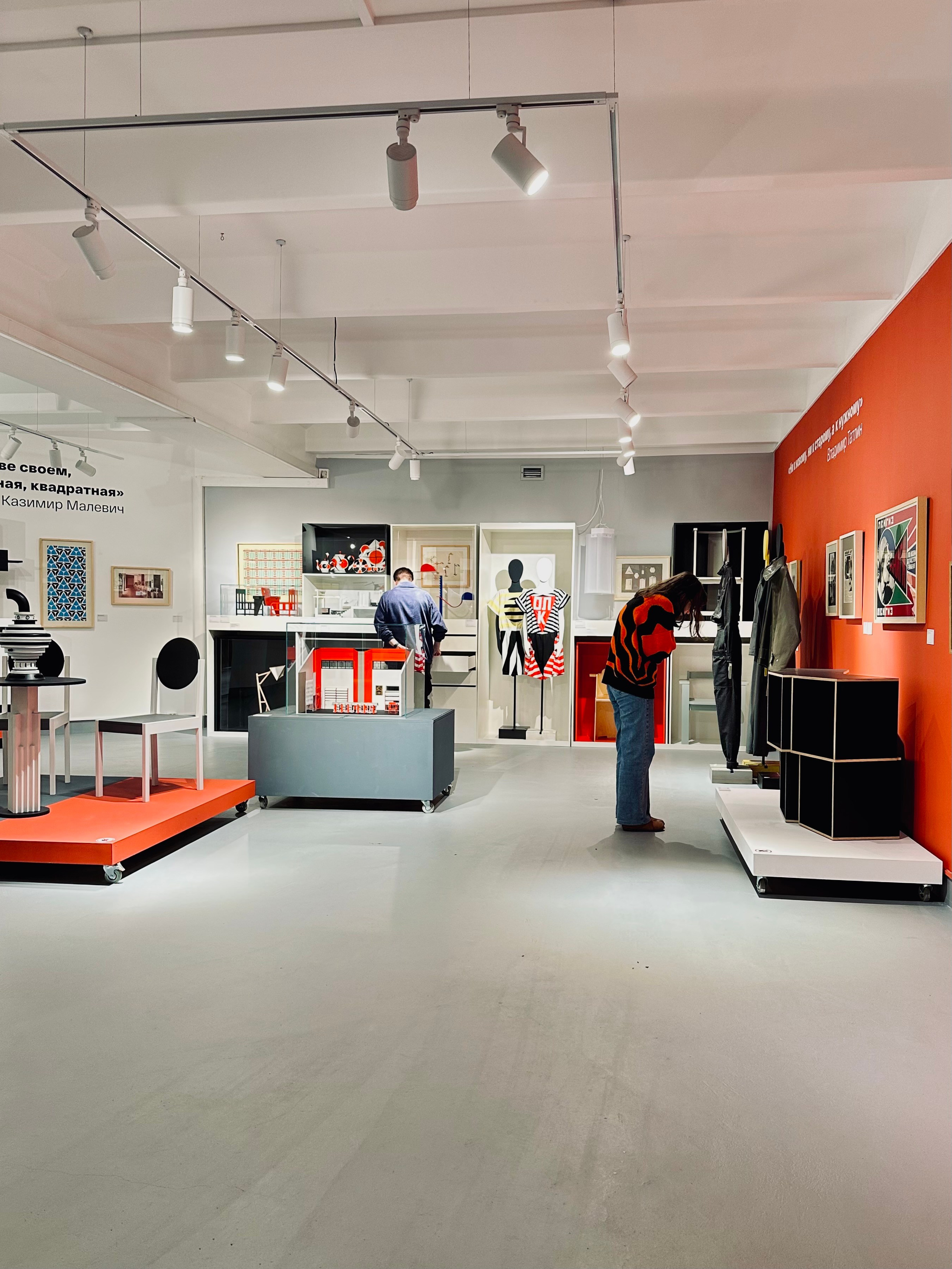 Российский дизайн 1915-2025. Фотосессии и репортаж — Фотограф в Москве — Рина Серёгина