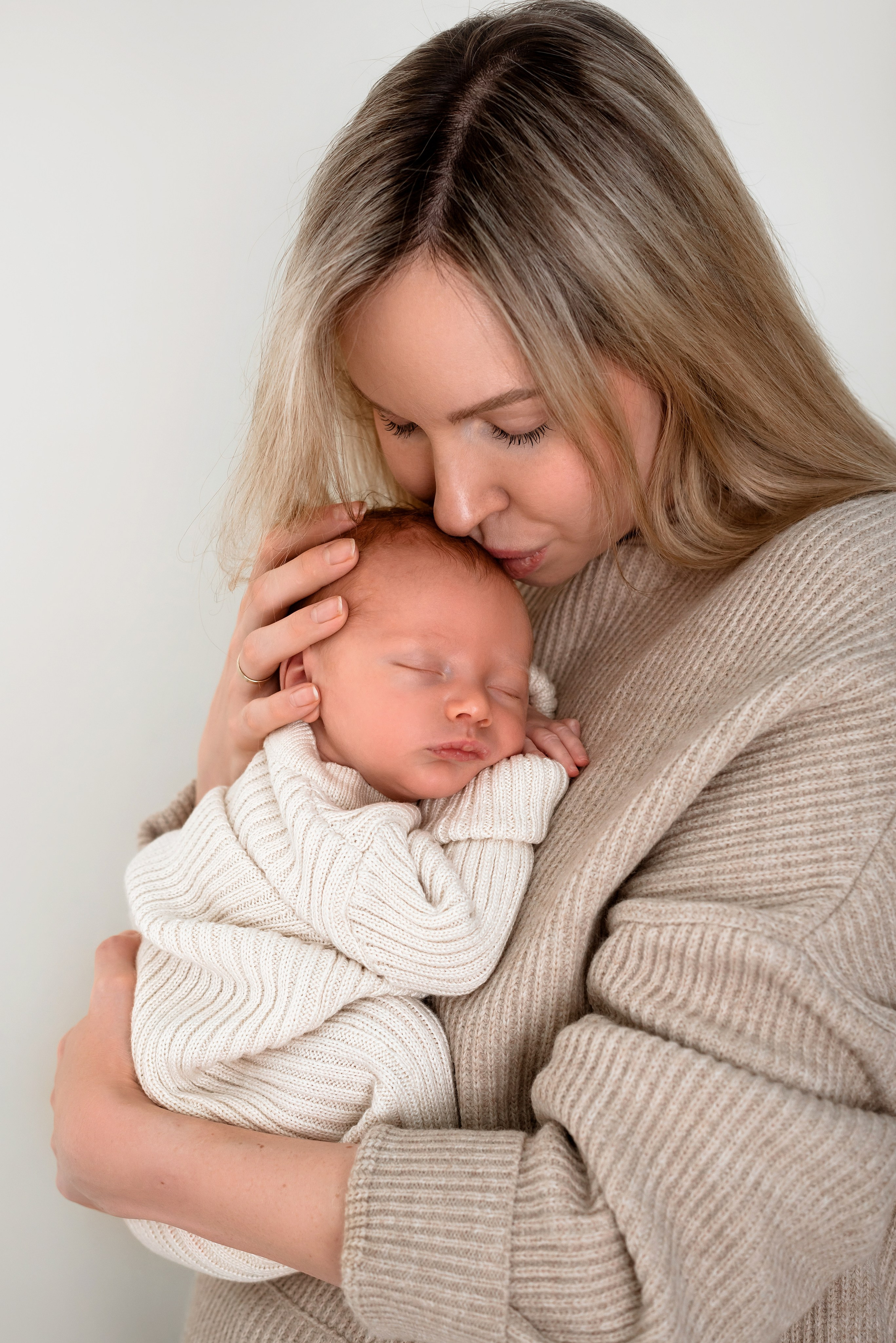 Фотограф новорожденных в городе Екатеринбург, Дегтярск, Ревда newborn. Фотограф новорожденных в Екатеринбурге Анастасия Карманова